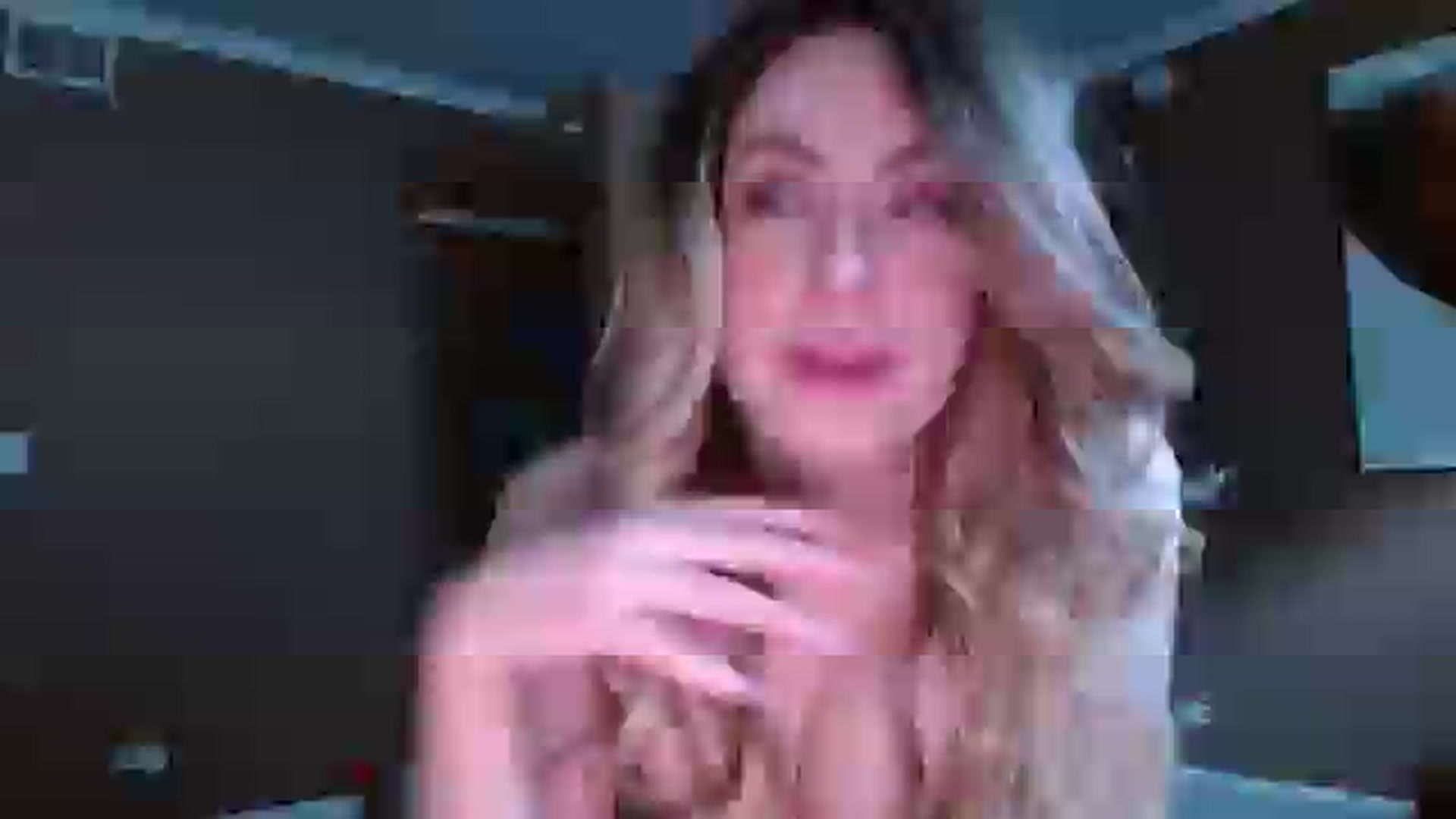 Gallery image thumbnail from Mel_inLove's myfreecams stream on, 11/16/2025, 21:26 image 9 of 20