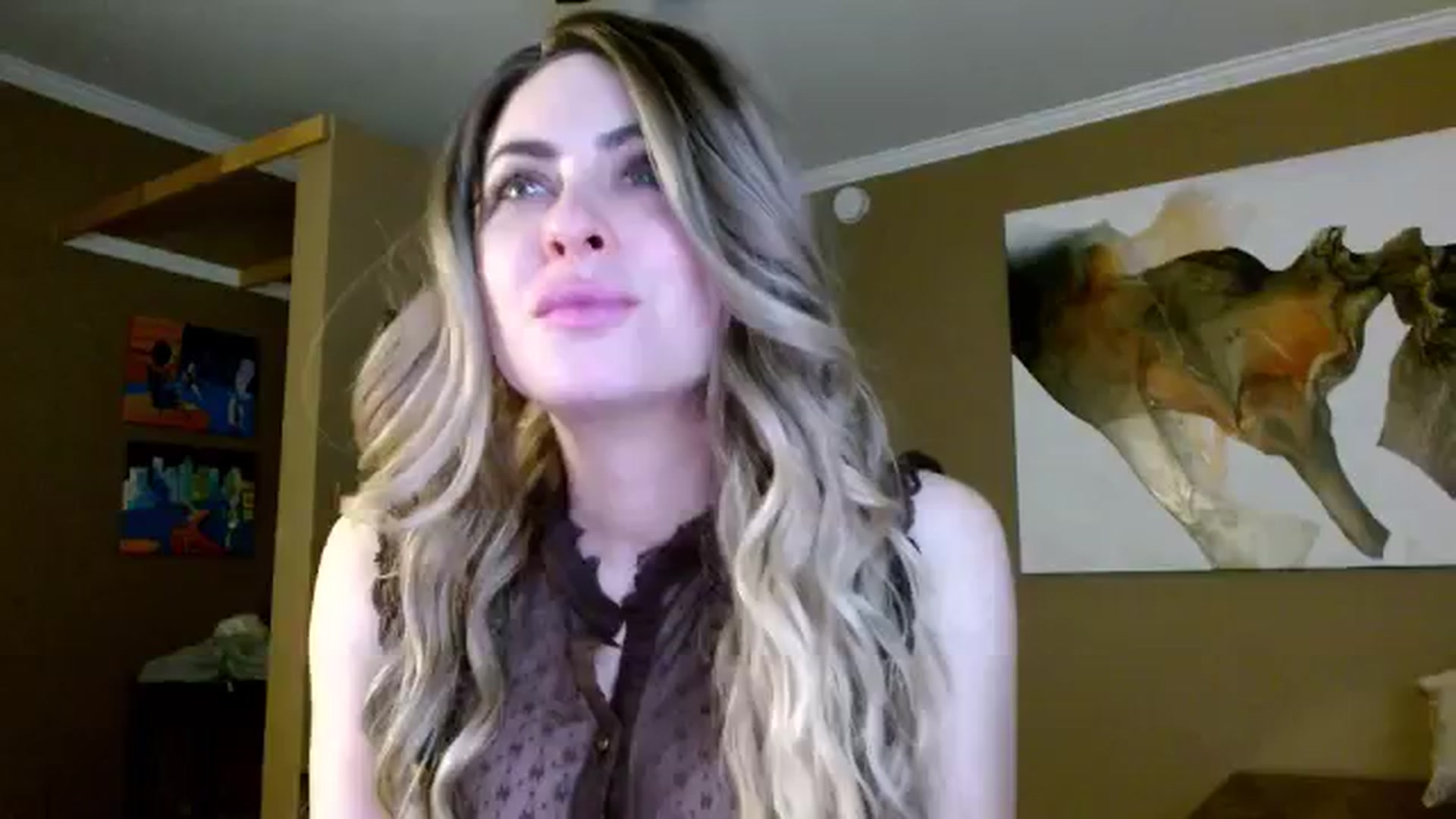 Gallery image thumbnail from Mel_inLove's myfreecams stream on, 12/13/2025, 06:16 image 1 of 20