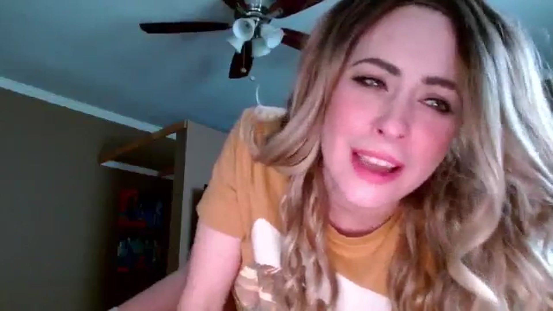 Gallery image thumbnail from Mel_inLove's myfreecams stream on, 03/12/2026, 23:23 image 16 of 20