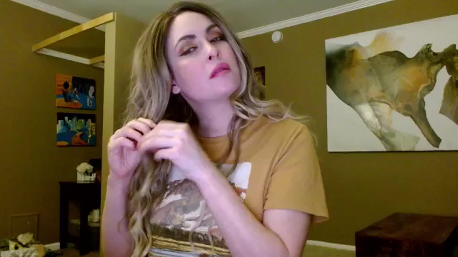 Gallery image thumbnail from Mel_inLove's myfreecams stream on, 03/13/2026, 04:48 image 3 of 20