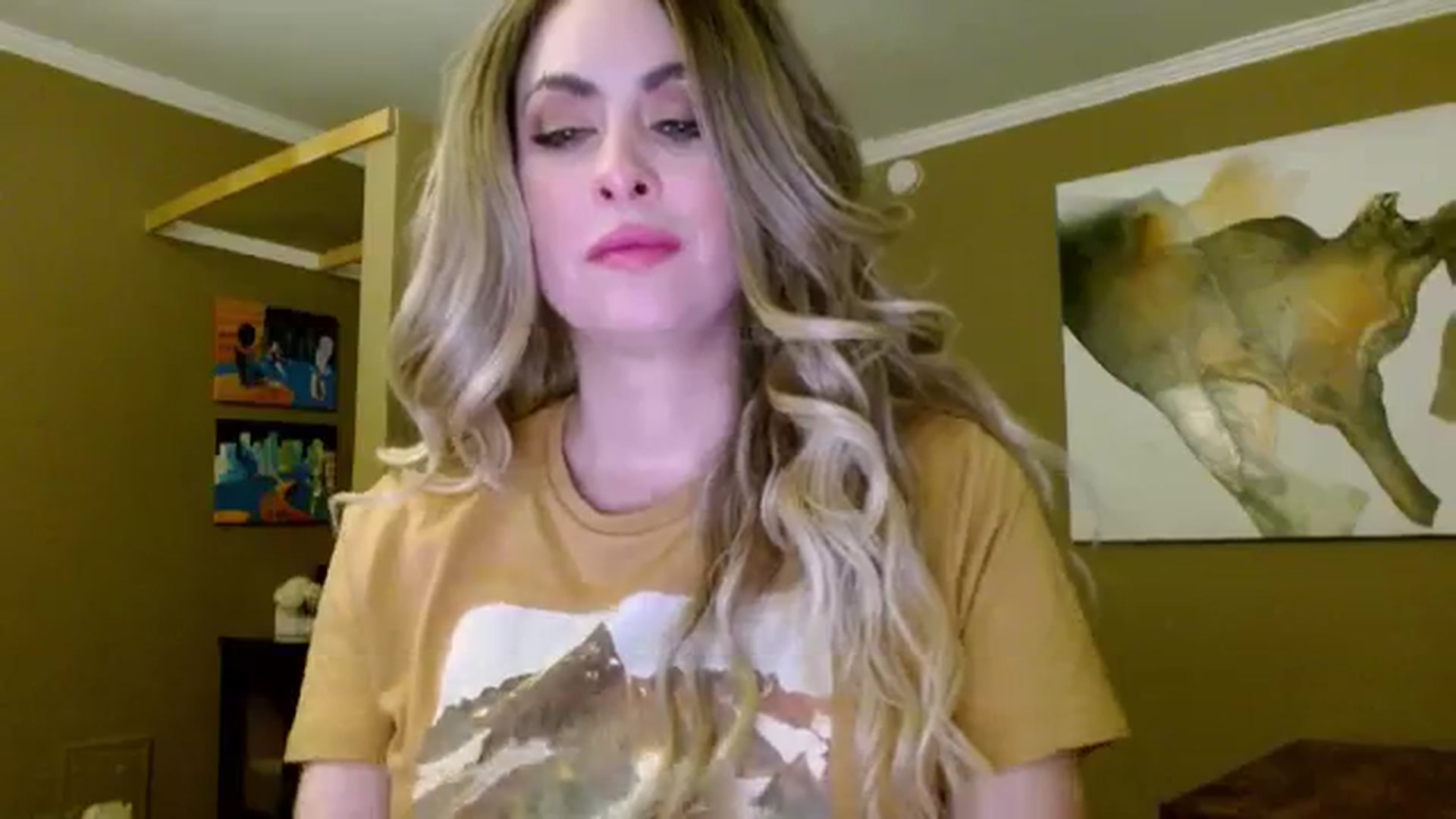 Gallery image thumbnail from Mel_inLove's myfreecams stream on, 03/13/2026, 04:48 image 7 of 20