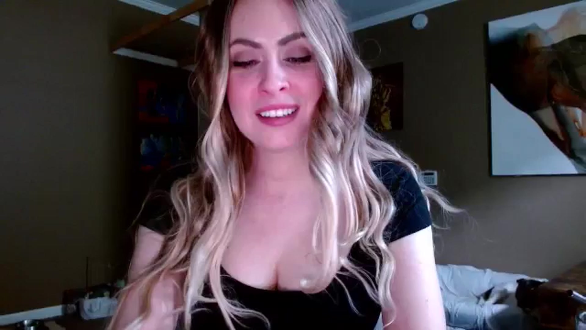 Gallery image thumbnail from Mel_inLove's myfreecams stream on, 04/26/2026, 24:01 image 1 of 20