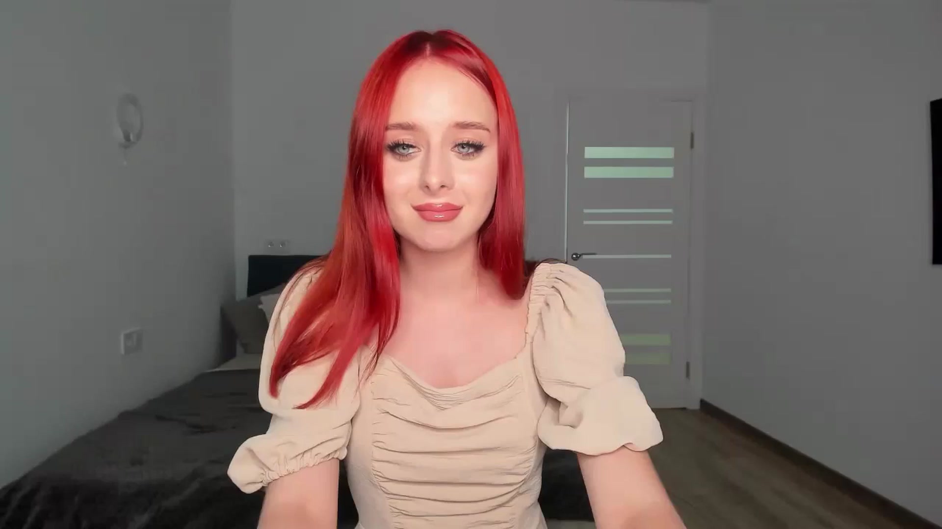 Gallery image thumbnail from MelaniaRous's myfreecams stream on, 08/06/2024, 20:01 image 9 of 20