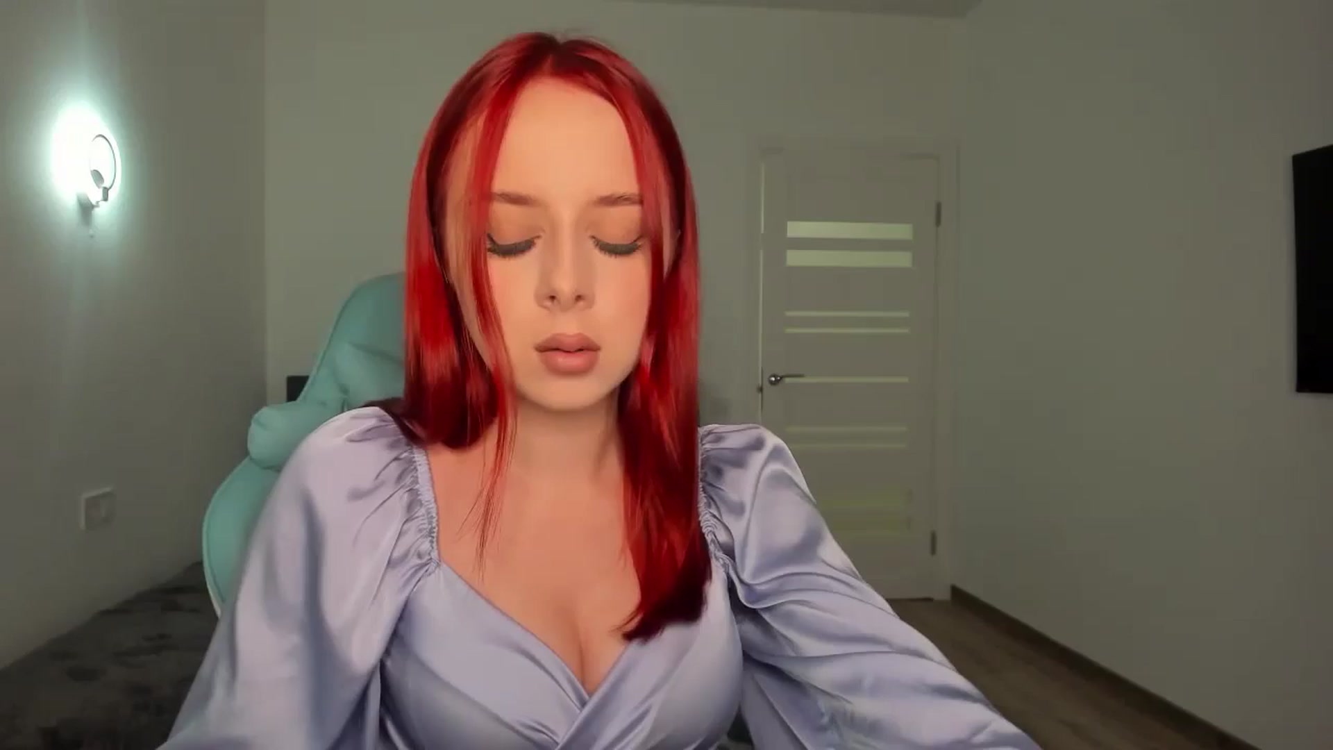 Gallery image thumbnail from MelaniaRous's myfreecams stream on, 08/08/2024, 20:54 image 8 of 20