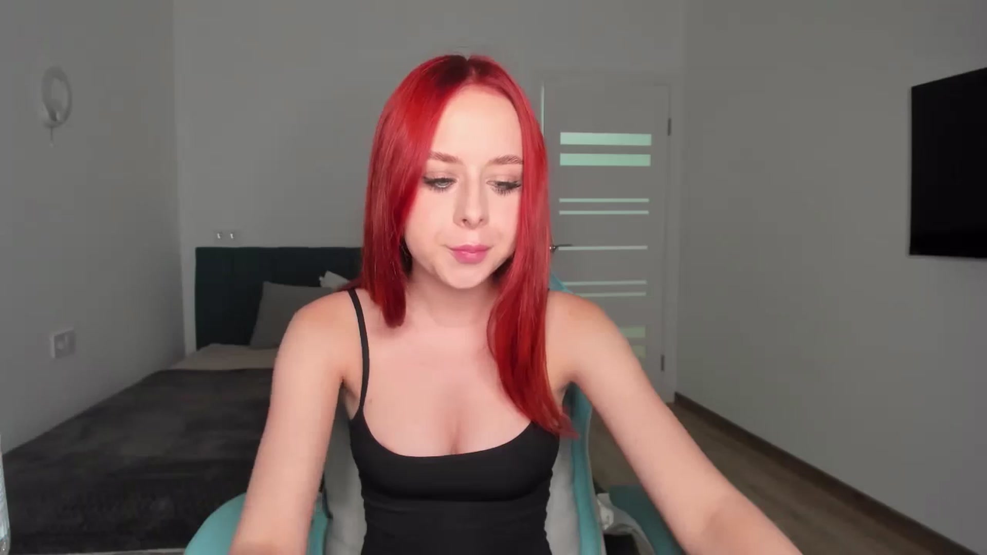 Gallery image thumbnail from MelaniaRous's myfreecams stream on, 08/10/2024, 19:48 image 9 of 20