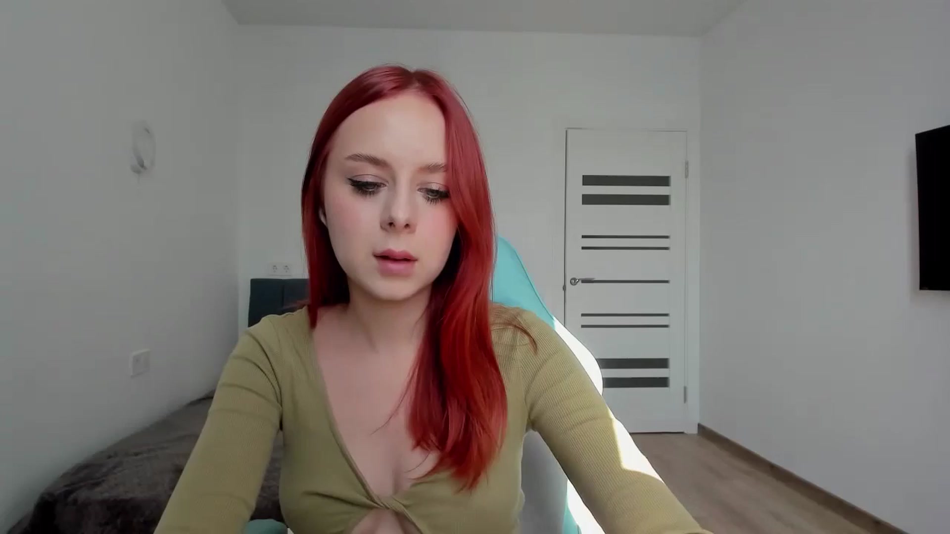 Gallery image thumbnail from MelaniaRous's myfreecams stream on, 08/21/2024, 13:26 image 8 of 20