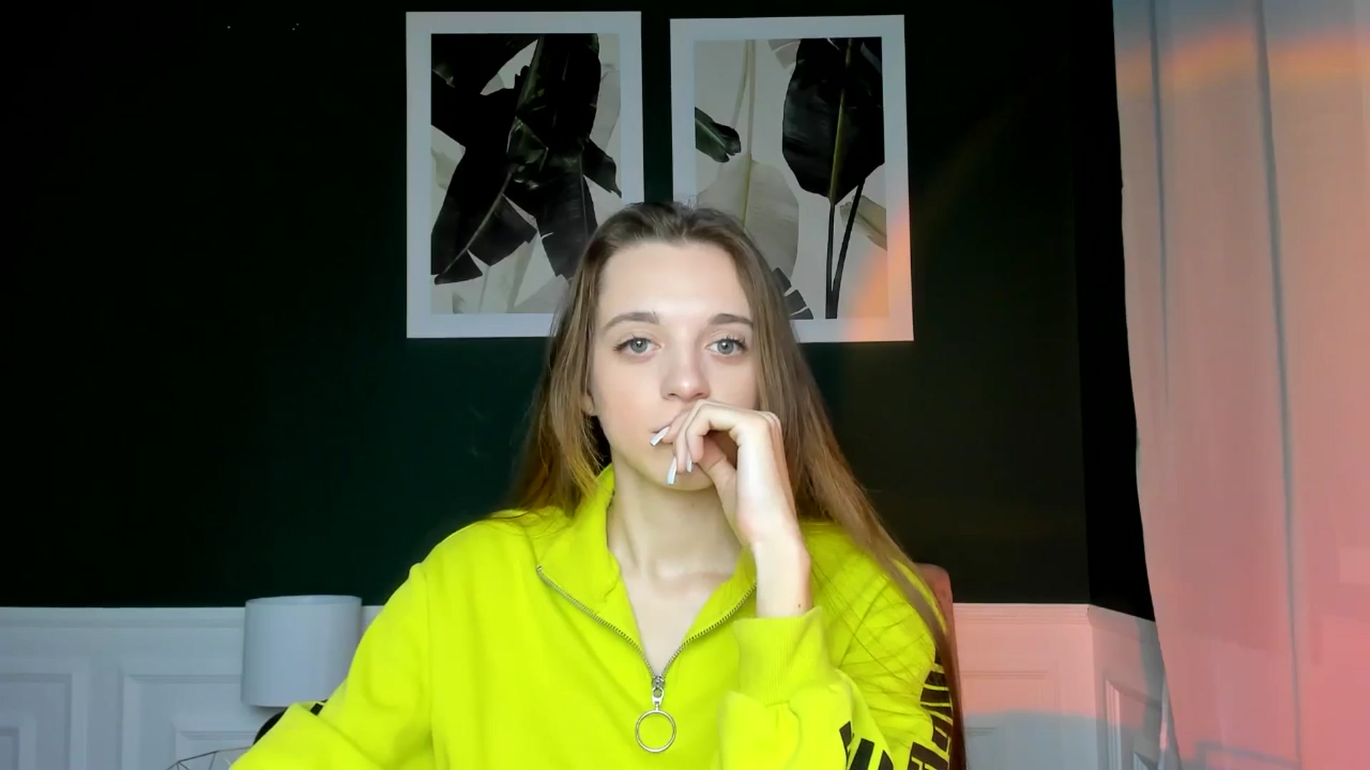 Gallery image thumbnail from MelaniaVince's myfreecams stream on, 03/16/2025, 12:41 image 11 of 20