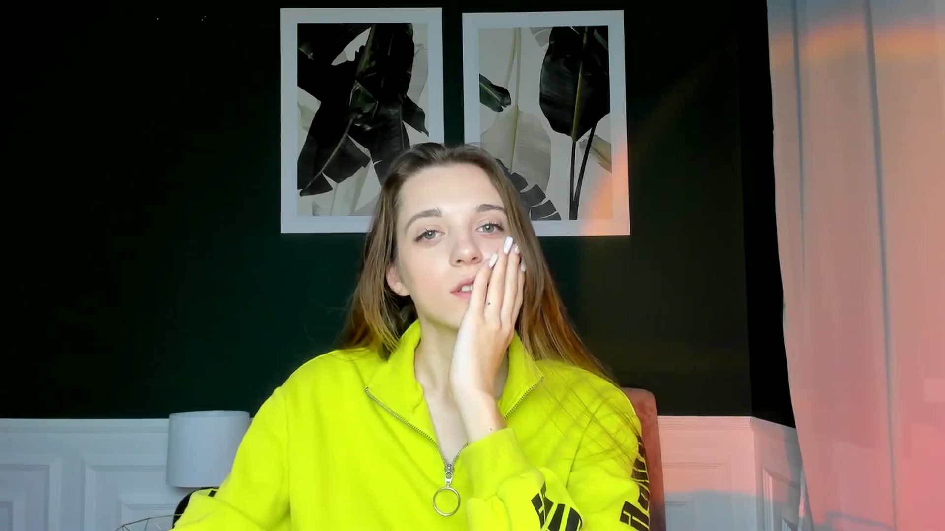 Gallery image thumbnail from MelaniaVince's myfreecams stream on, 03/16/2025, 12:41 image 10 of 20