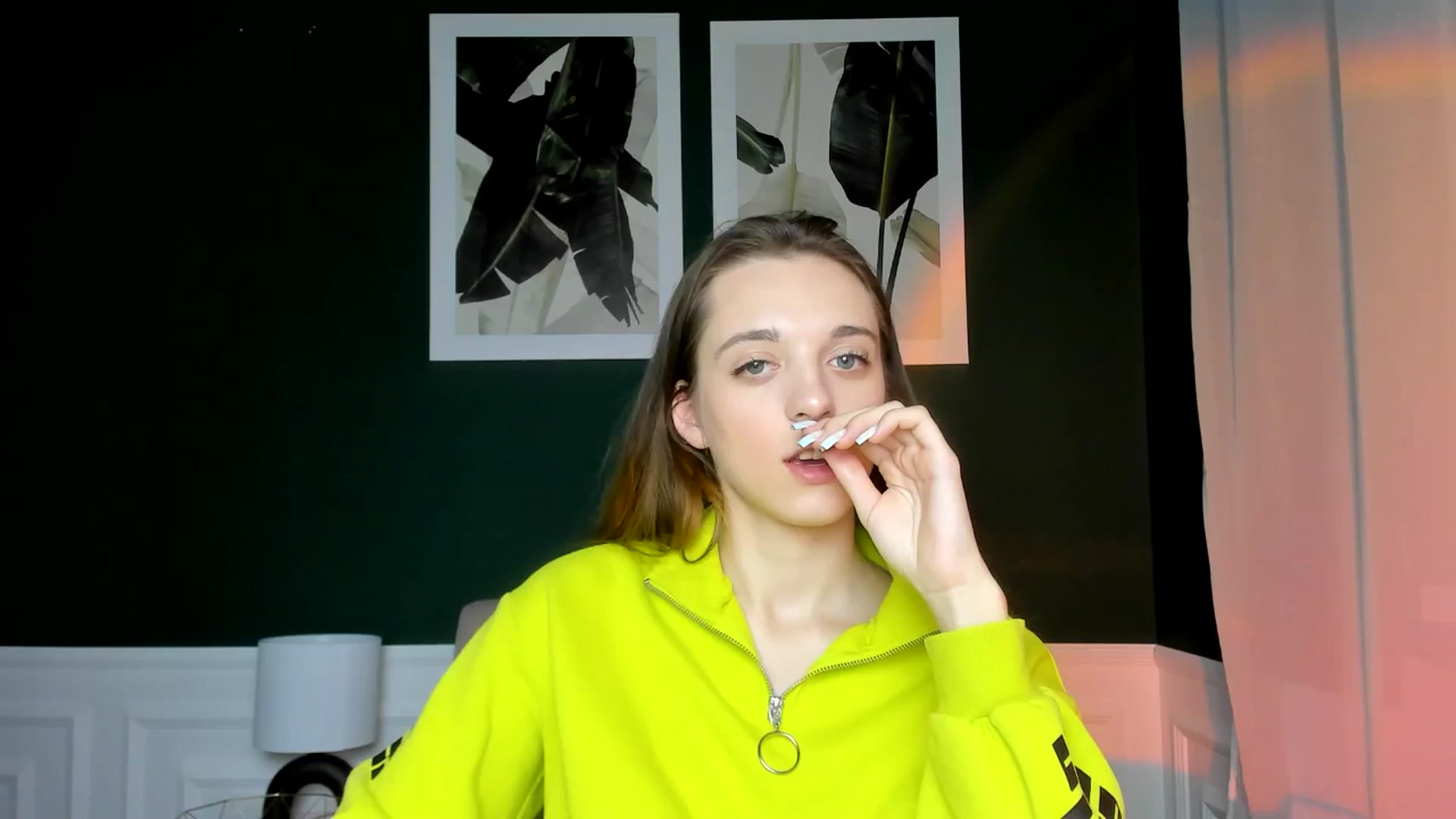 Gallery image thumbnail from MelaniaVince's myfreecams stream on, 03/16/2025, 13:18 image 7 of 20