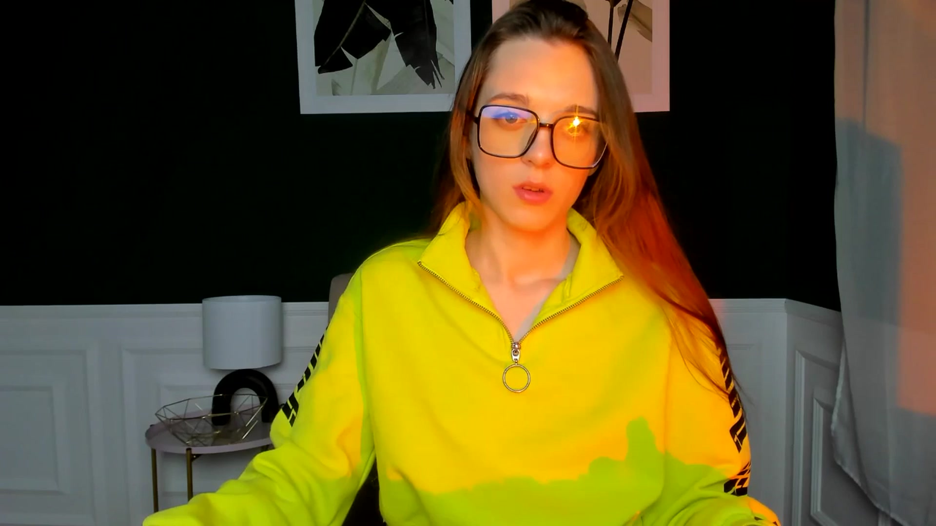 Gallery image thumbnail from MelaniaVince's myfreecams stream on, 03/16/2025, 15:28 image 9 of 20