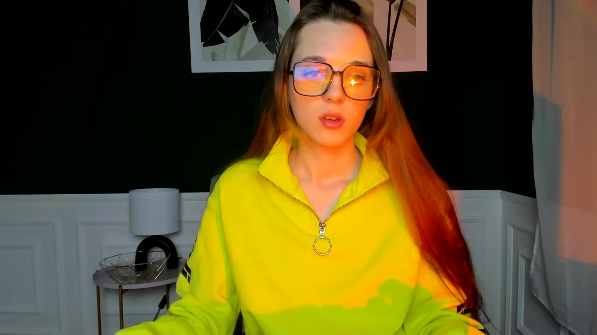 Gallery image thumbnail from MelaniaVince's myfreecams stream on, 03/16/2025, 15:28 image 20 of 20