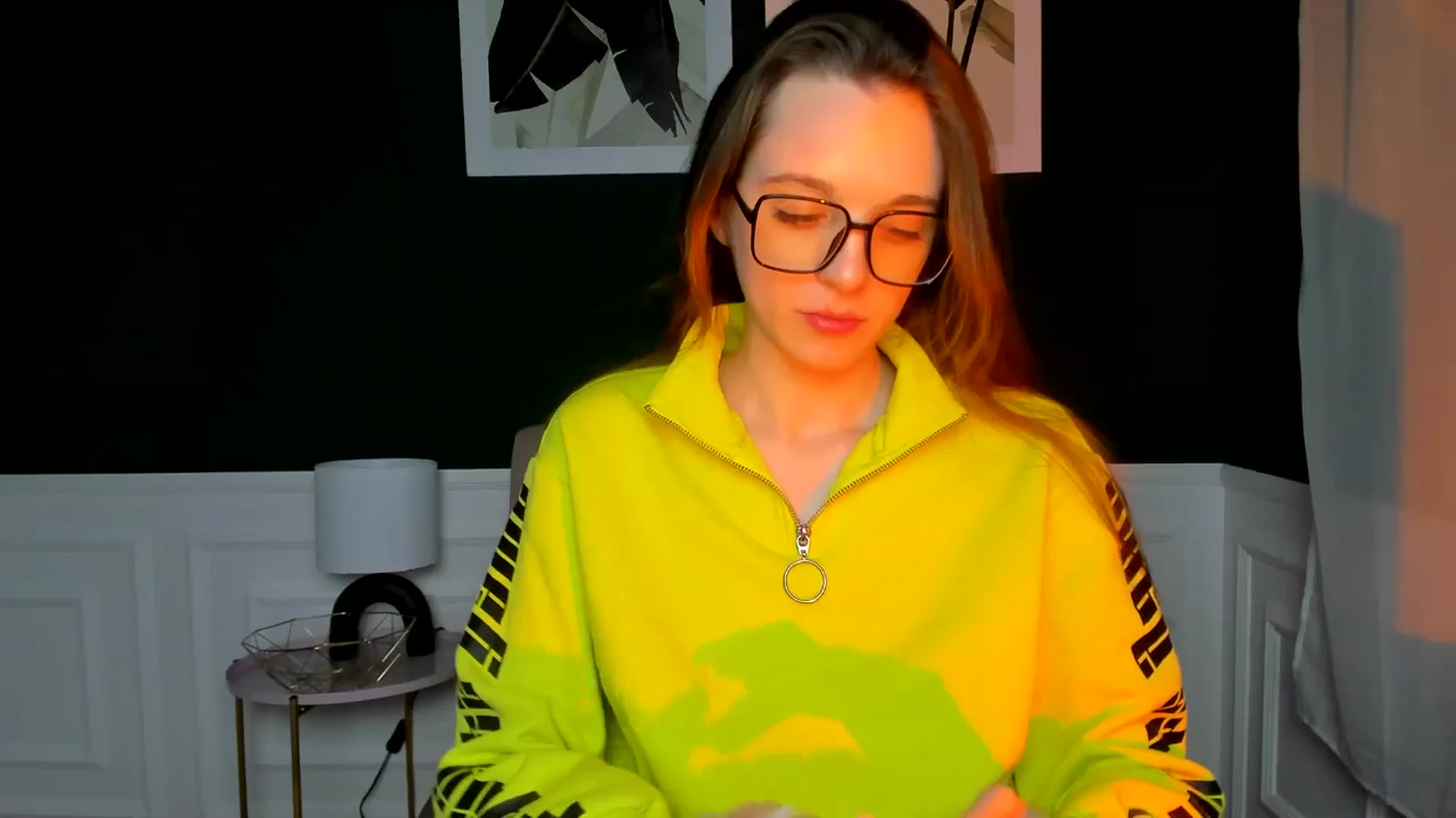 Gallery image thumbnail from MelaniaVince's myfreecams stream on, 03/16/2025, 15:28 image 3 of 20