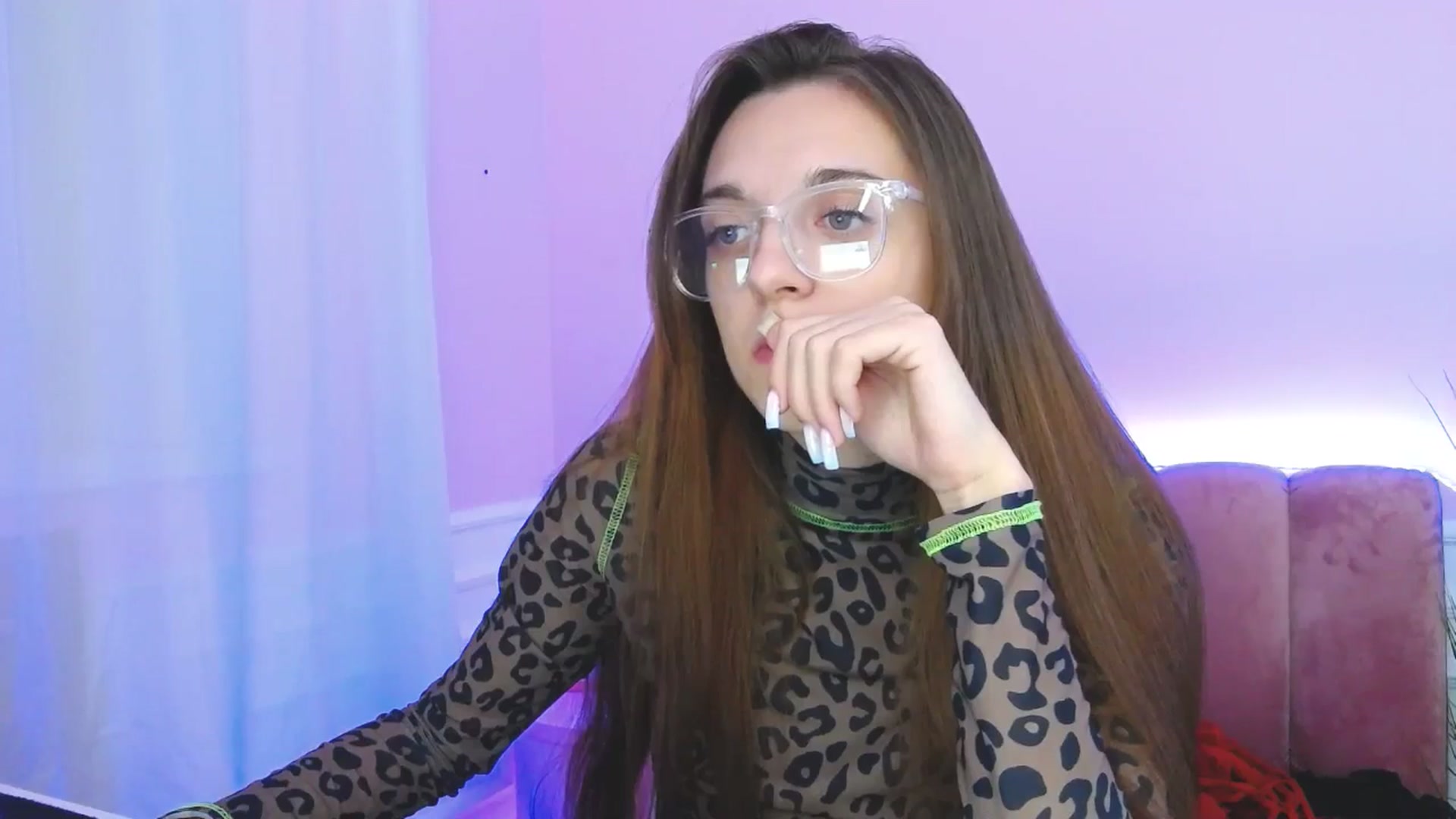 Gallery image thumbnail from MelaniaVince's myfreecams stream on, 03/17/2025, 13:12 image 5 of 20