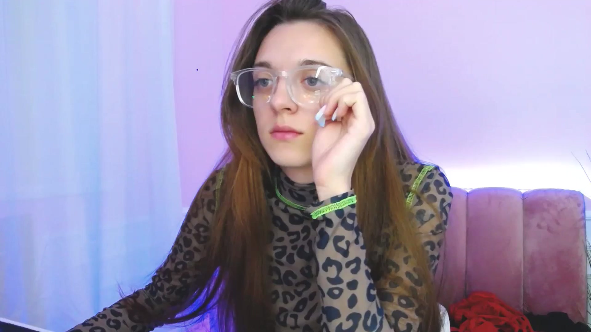 Gallery image thumbnail from MelaniaVince's myfreecams stream on, 03/17/2025, 13:12 image 14 of 20