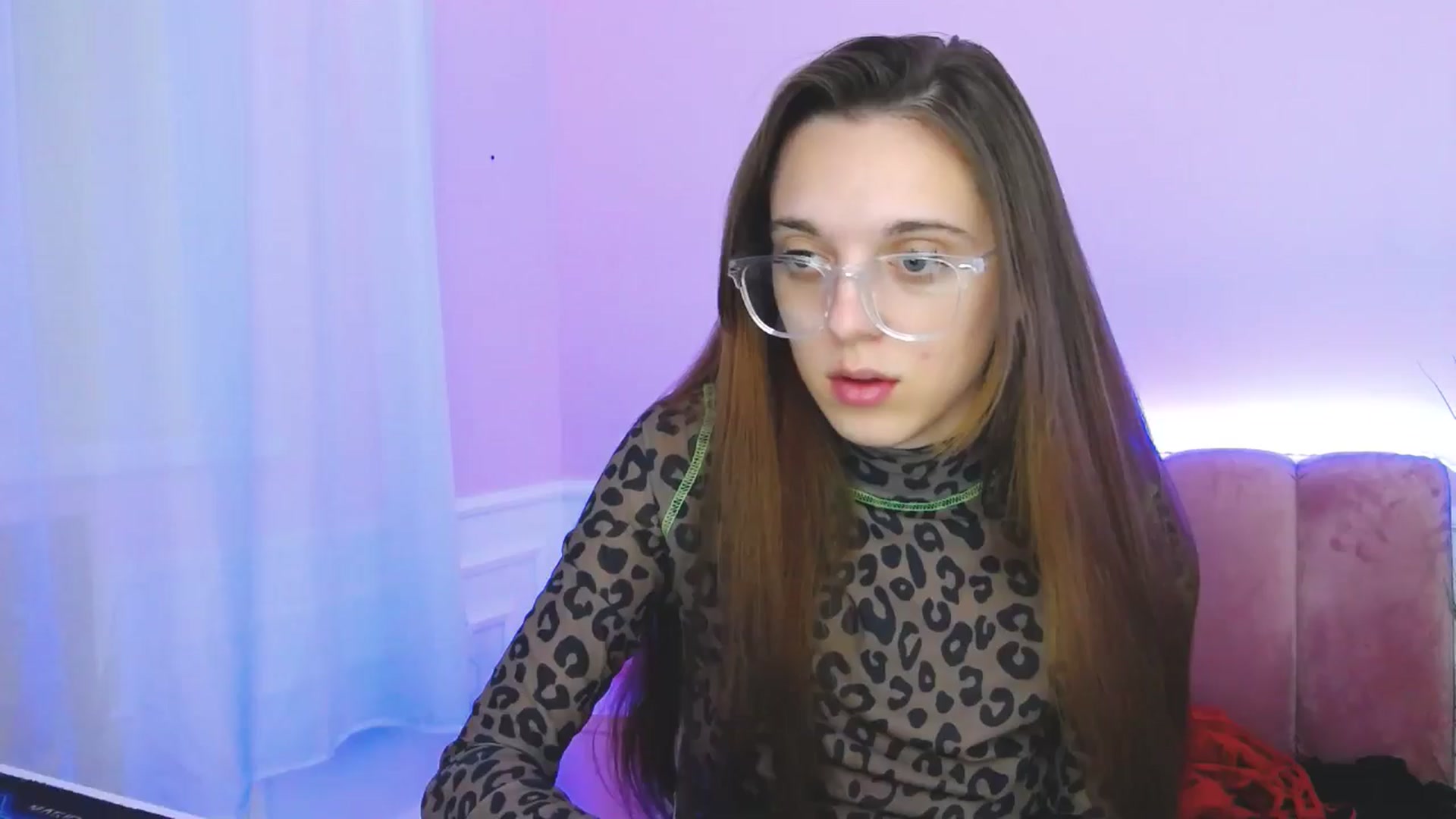 Gallery image thumbnail from MelaniaVince's myfreecams stream on, 03/17/2025, 13:12 image 1 of 20