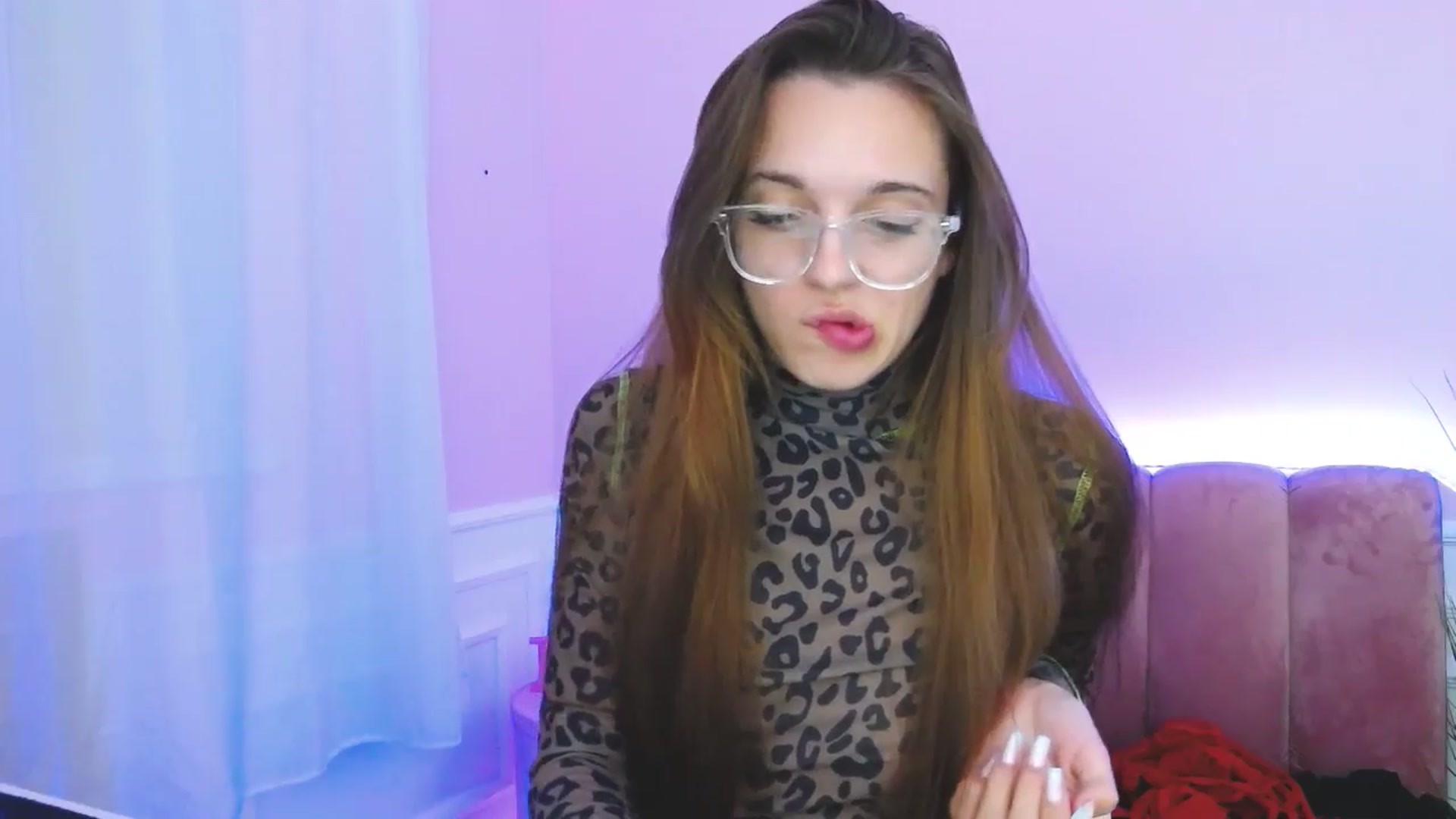 Gallery image thumbnail from MelaniaVince's myfreecams stream on, 03/17/2025, 13:12 image 16 of 20