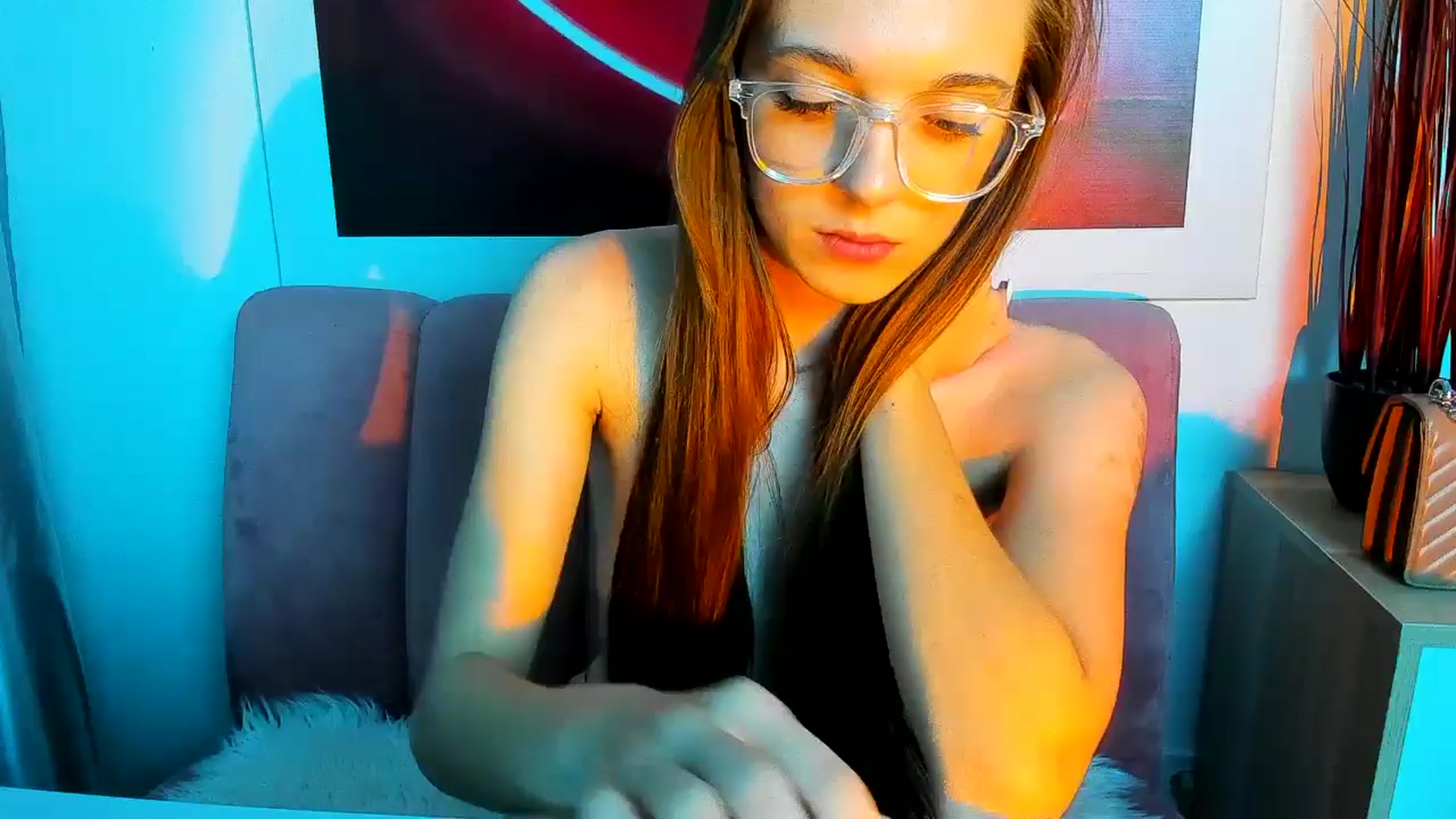 Gallery image thumbnail from MelaniaVince's myfreecams stream on, 03/18/2025, 16:52 image 5 of 20