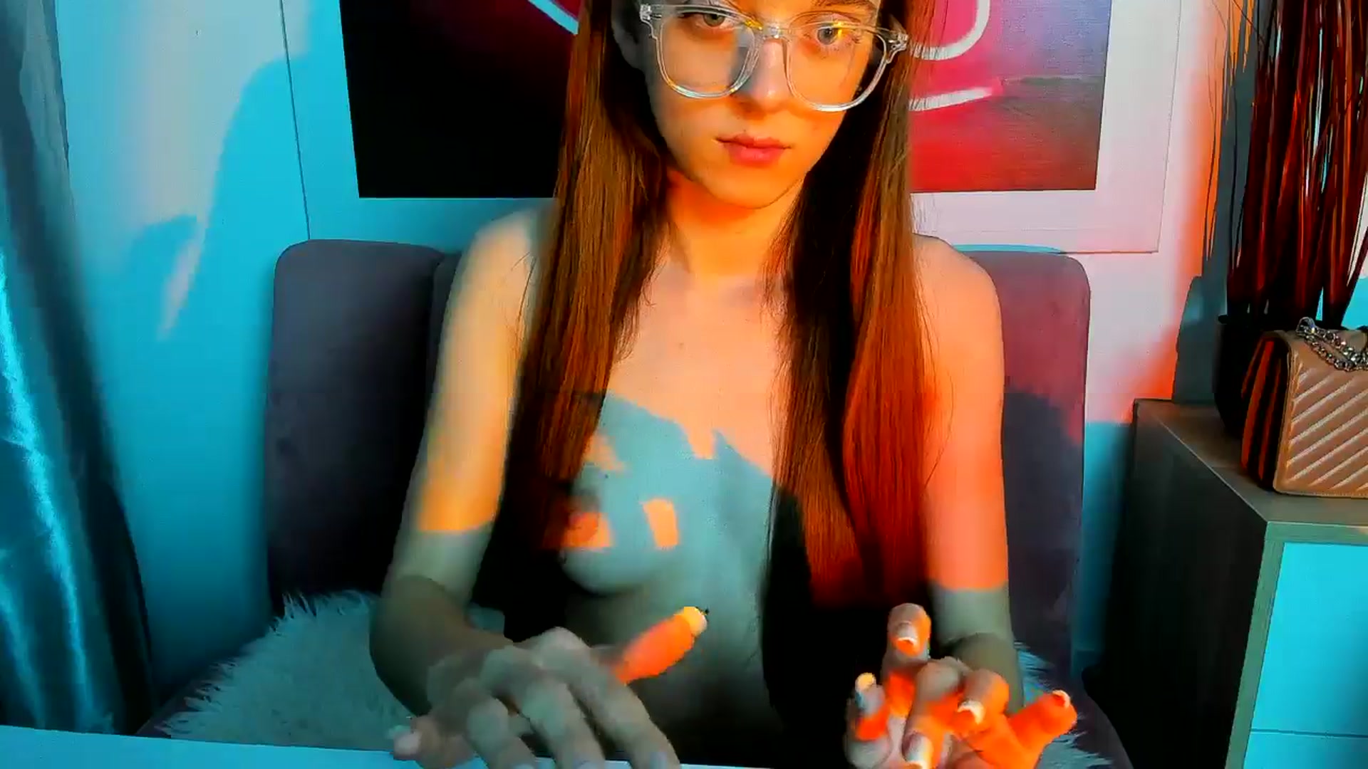 Gallery image thumbnail from MelaniaVince's myfreecams stream on, 03/18/2025, 16:52 image 17 of 20