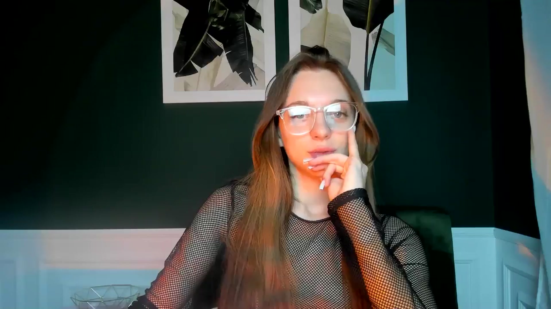 Gallery image thumbnail from MelaniaVince's myfreecams stream on, 03/19/2025, 13:47 image 8 of 20