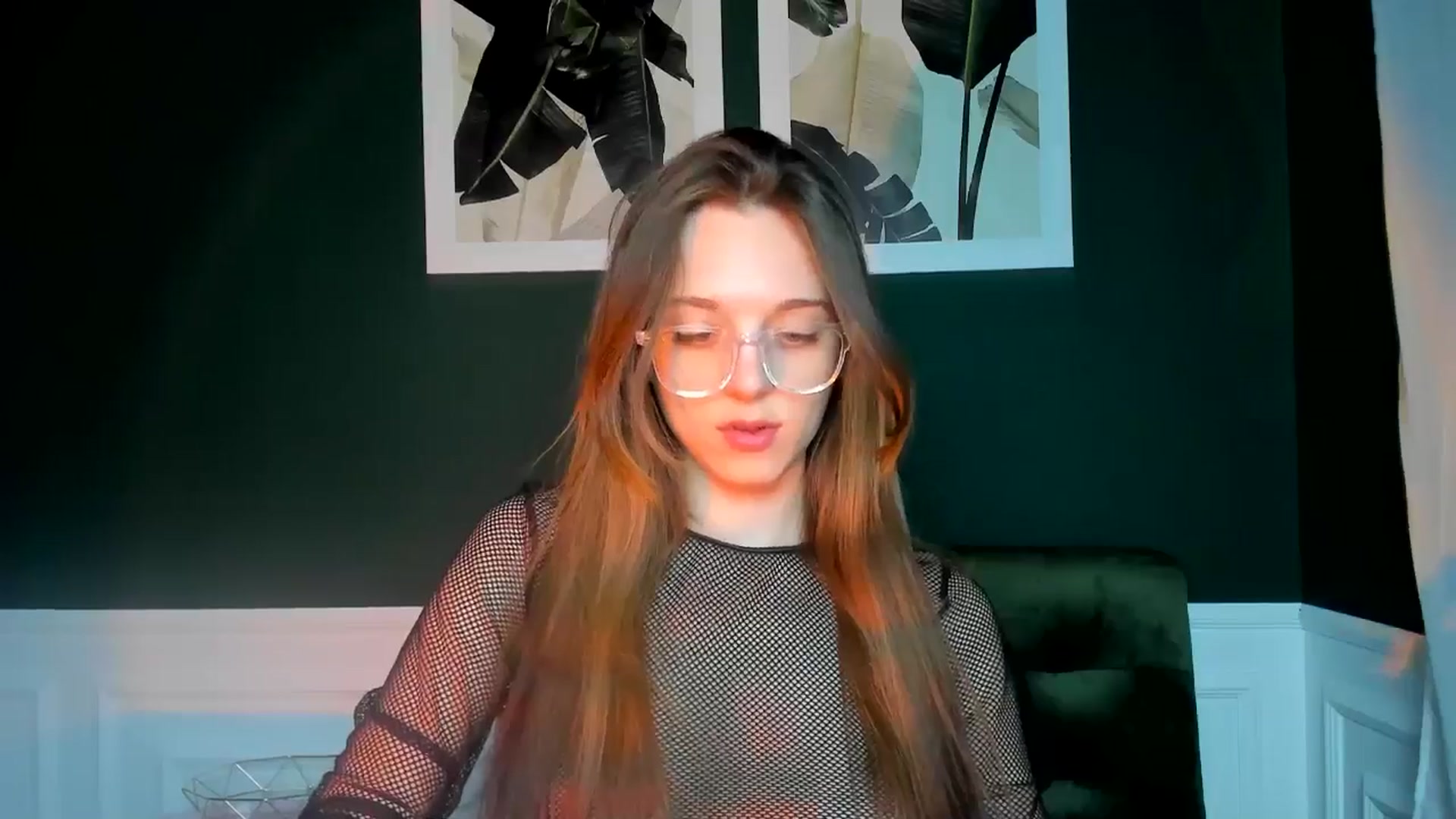 Gallery image thumbnail from MelaniaVince's myfreecams stream on, 03/19/2025, 13:47 image 4 of 20