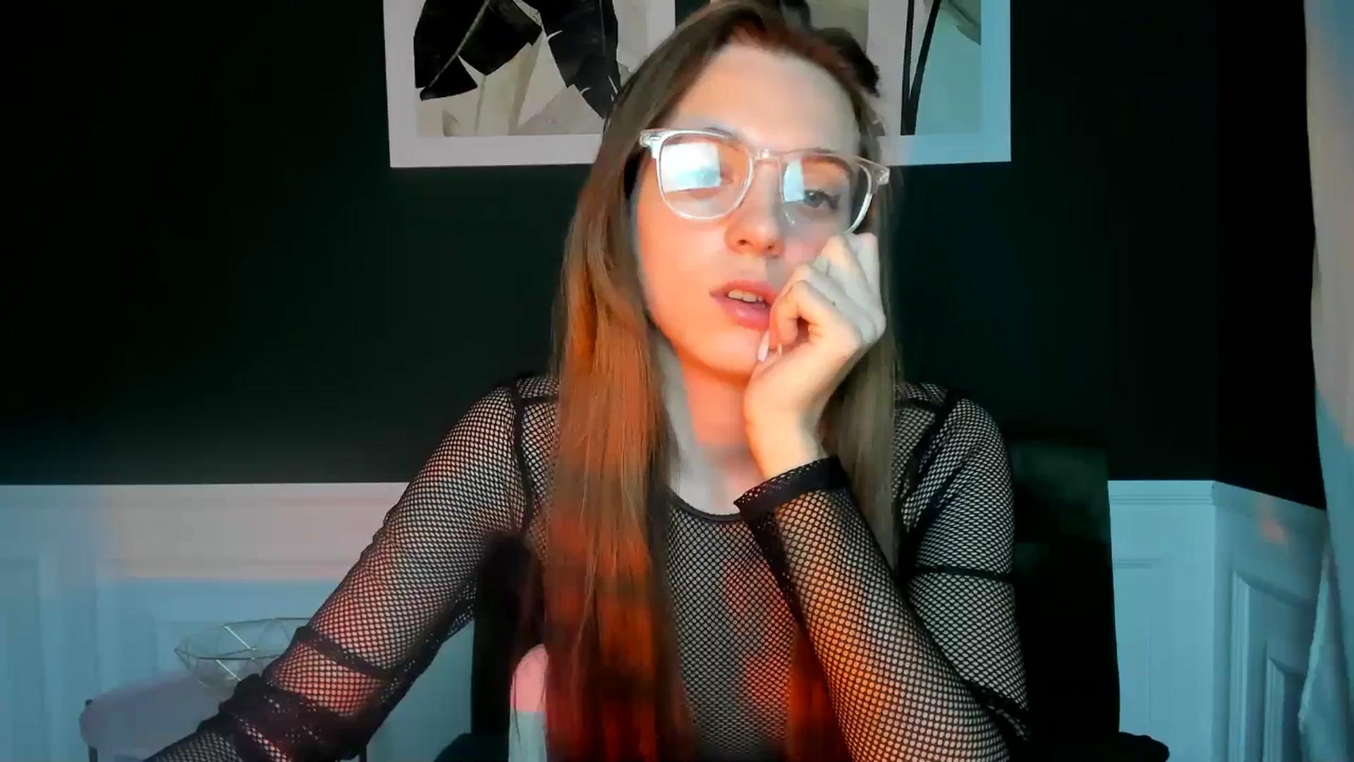 Gallery image thumbnail from MelaniaVince's myfreecams stream on, 03/19/2025, 14:11 image 12 of 20