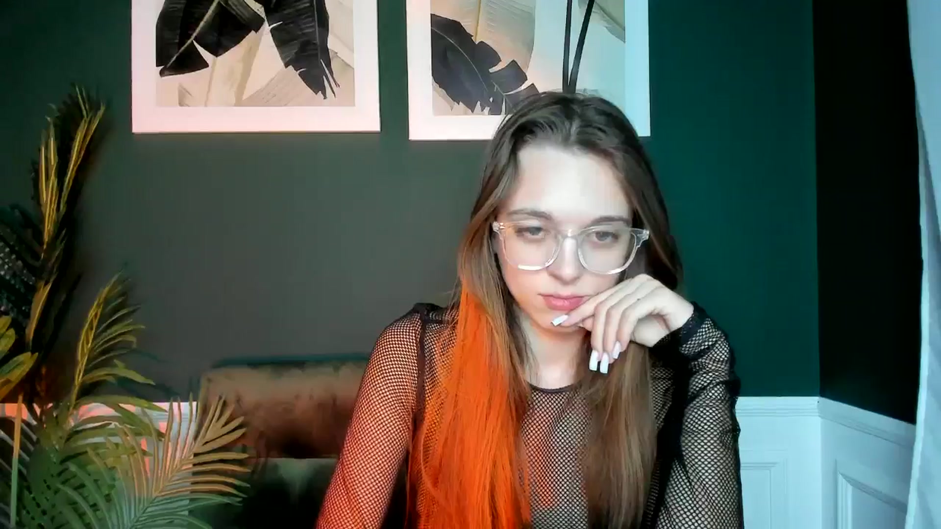 Gallery image thumbnail from MelaniaVince's myfreecams stream on, 03/22/2025, 13:32 image 2 of 20