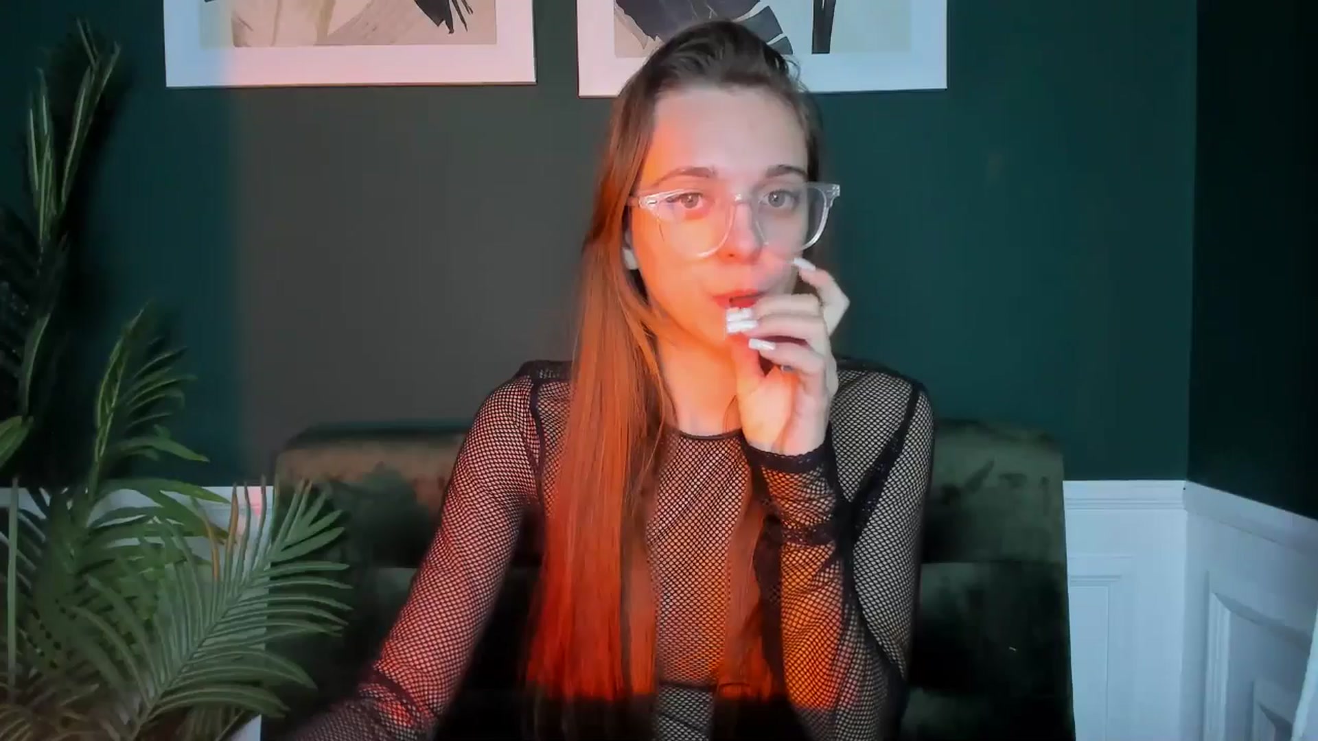 Gallery image thumbnail from MelaniaVince's myfreecams stream on, 03/22/2025, 14:27 image 18 of 20