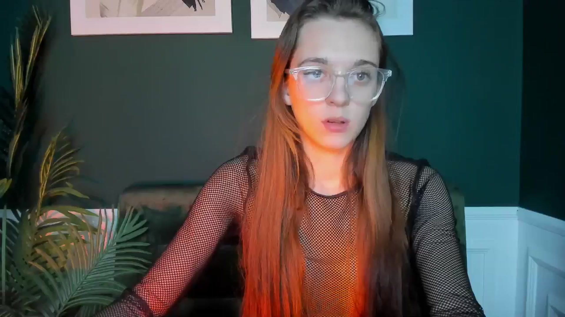 Gallery image thumbnail from MelaniaVince's myfreecams stream on, 03/22/2025, 14:27 image 4 of 20