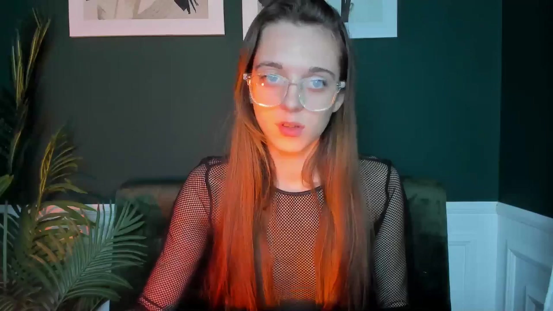 Gallery image thumbnail from MelaniaVince's myfreecams stream on, 03/22/2025, 14:27 image 13 of 20