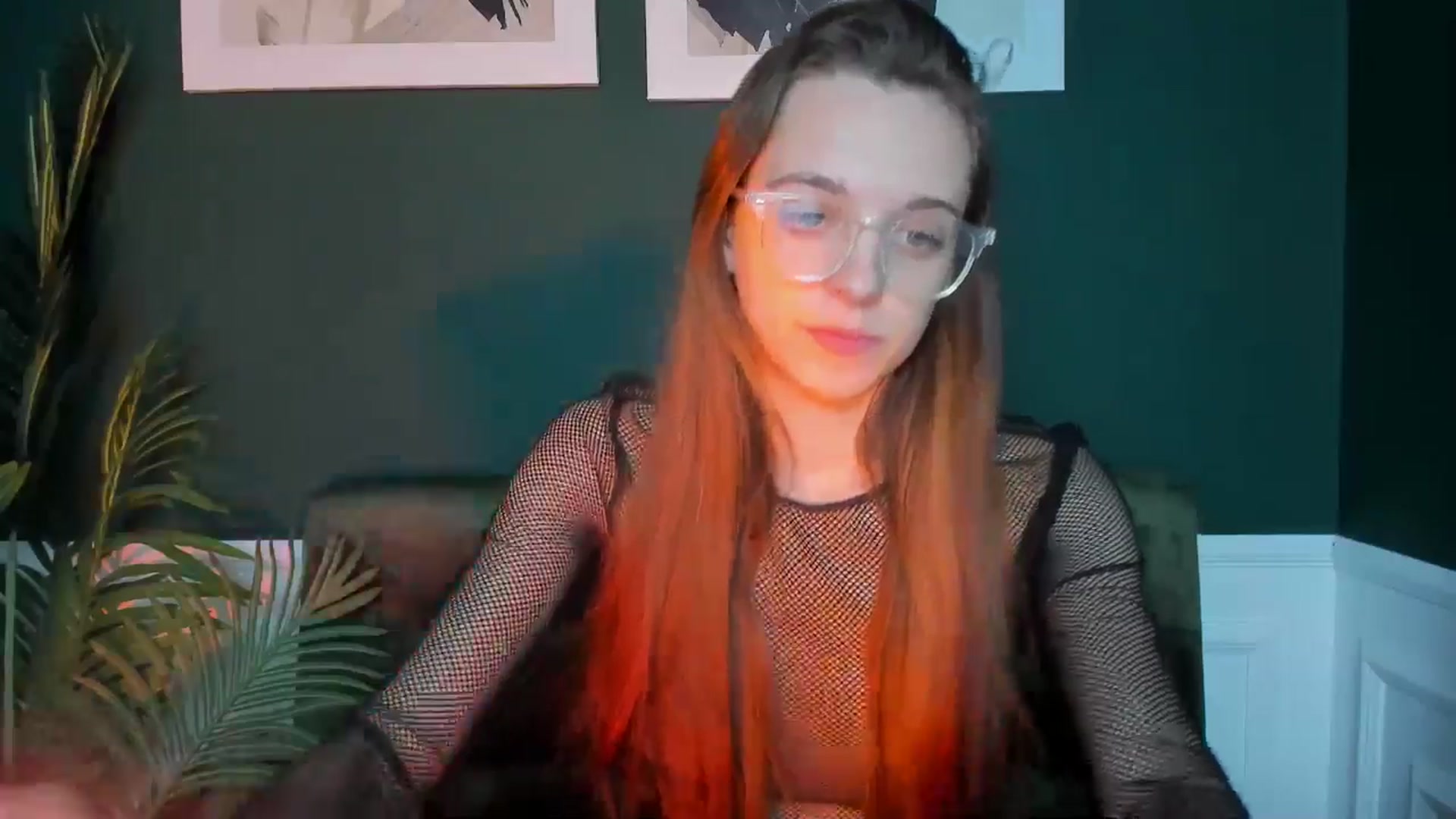 Gallery image thumbnail from MelaniaVince's myfreecams stream on, 03/22/2025, 14:27 image 8 of 20