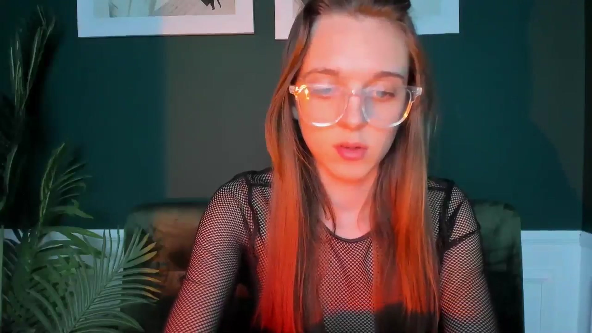 Gallery image thumbnail from MelaniaVince's myfreecams stream on, 03/22/2025, 16:25 image 15 of 20