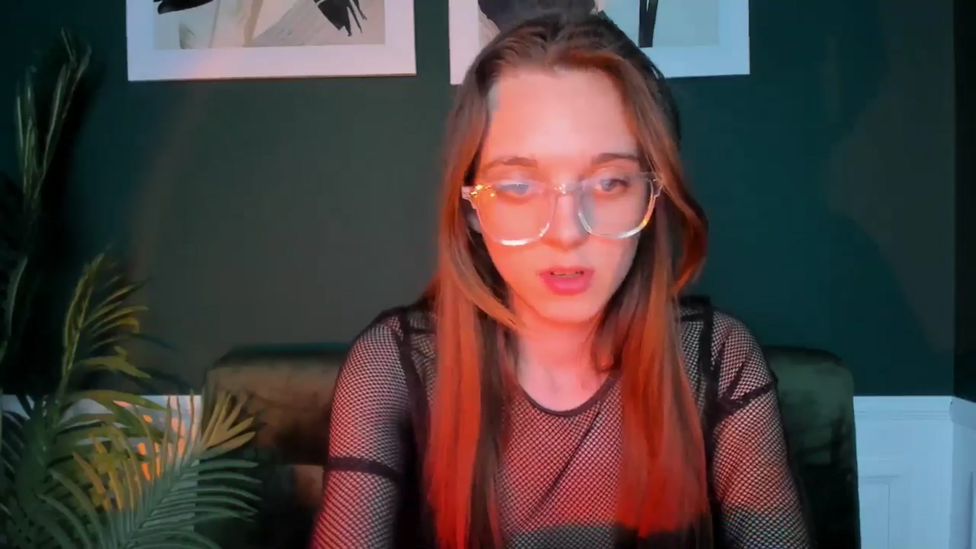 Gallery image thumbnail from MelaniaVince's myfreecams stream on, 03/22/2025, 16:25 image 4 of 20