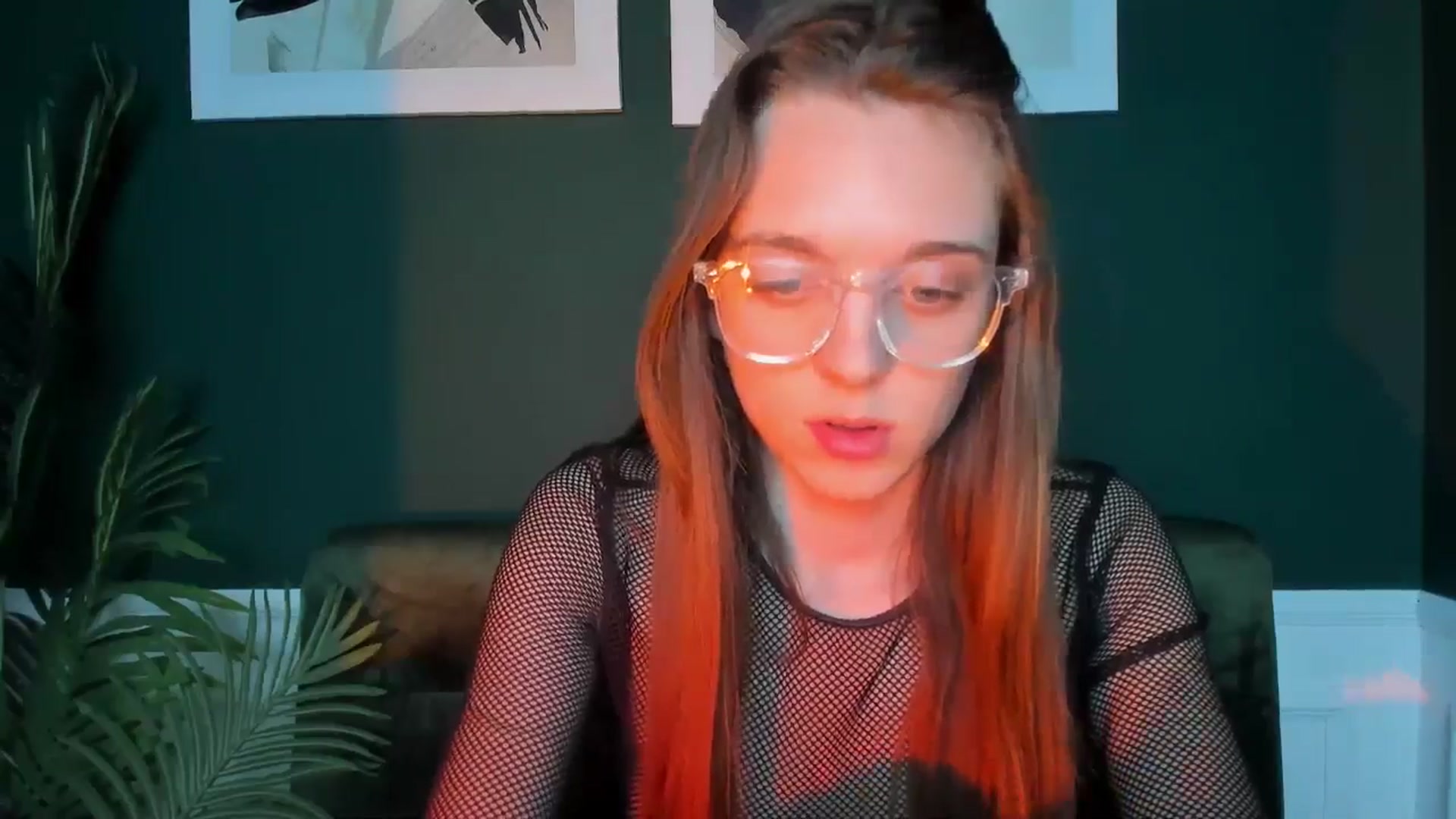 Gallery image thumbnail from MelaniaVince's myfreecams stream on, 03/22/2025, 16:25 image 8 of 20