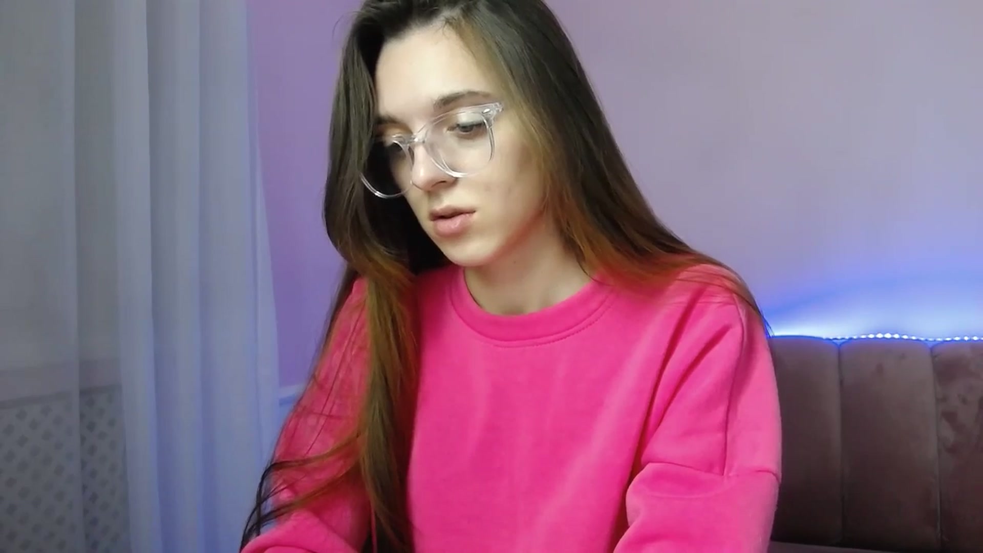Gallery image thumbnail from MelaniaVince's myfreecams stream on, 03/23/2025, 15:16 image 14 of 20