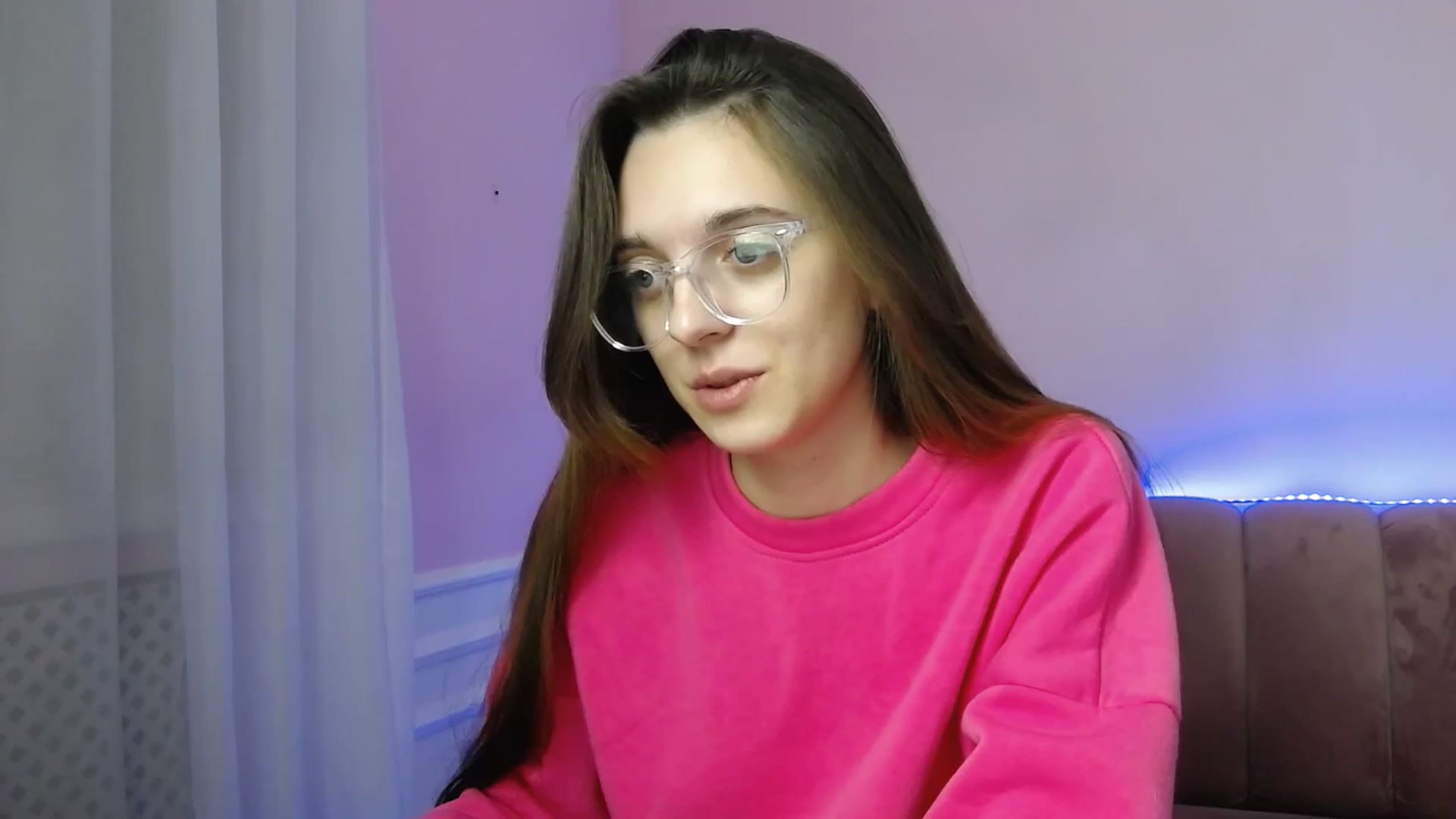 Gallery image thumbnail from MelaniaVince's myfreecams stream on, 03/23/2025, 15:16 image 1 of 20