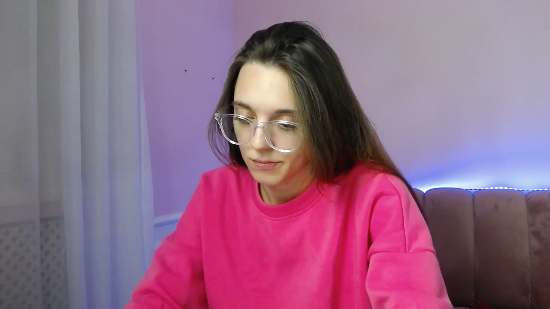 Gallery image thumbnail from MelaniaVince's myfreecams stream on, 03/23/2025, 15:46 image 8 of 20