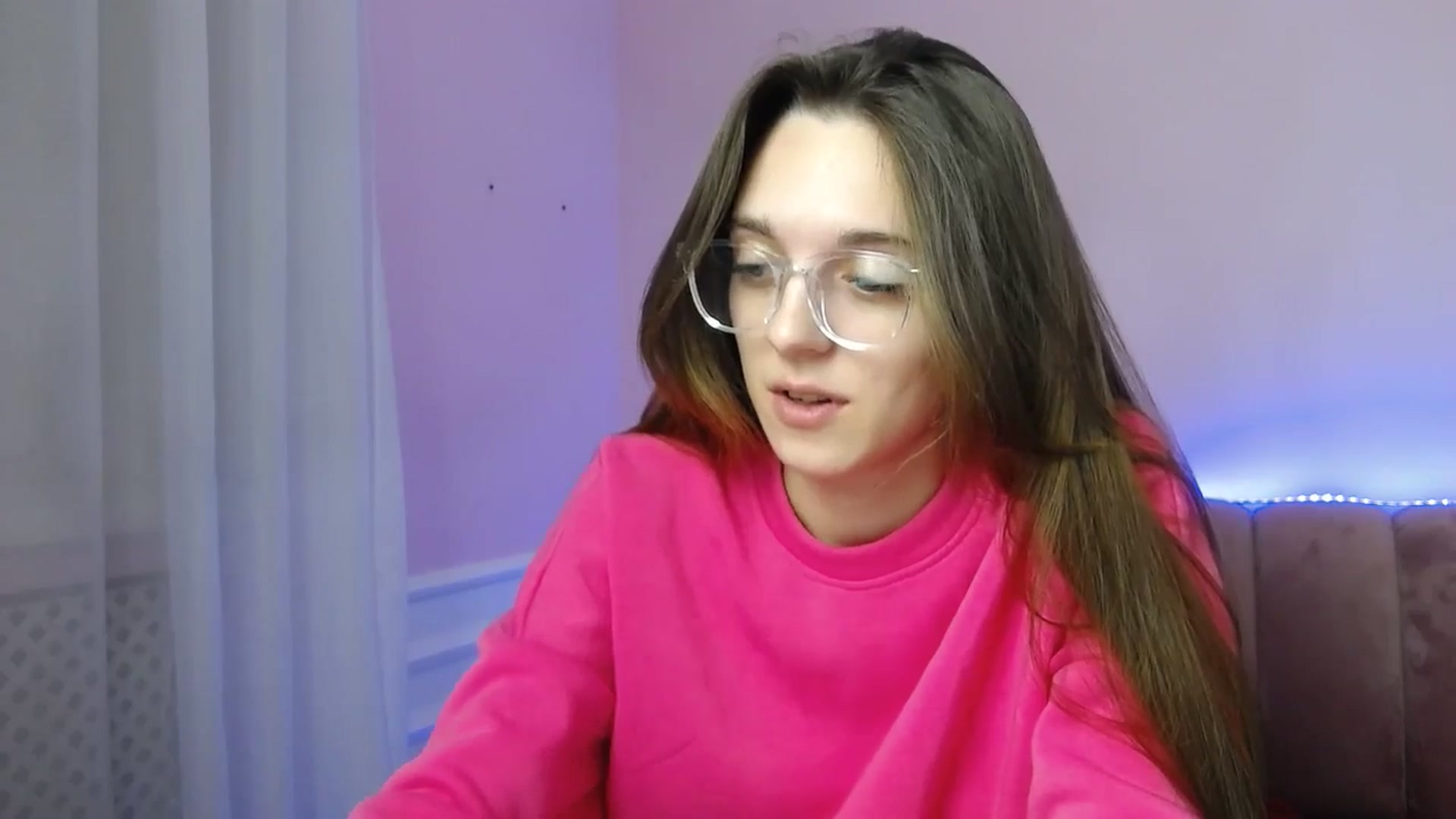 Gallery image thumbnail from MelaniaVince's myfreecams stream on, 03/23/2025, 15:46 image 16 of 20