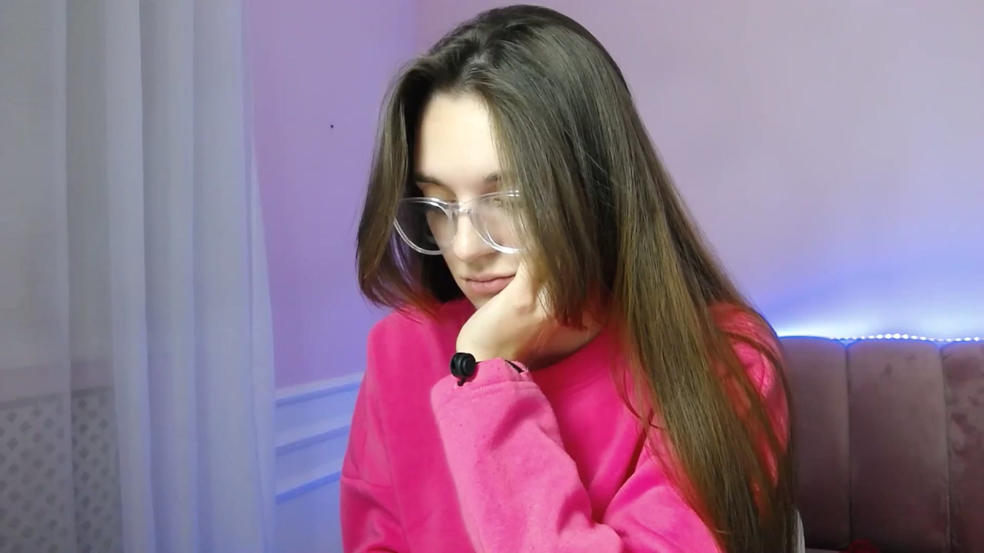 Gallery image thumbnail from MelaniaVince's myfreecams stream on, 03/23/2025, 15:46 image 13 of 20