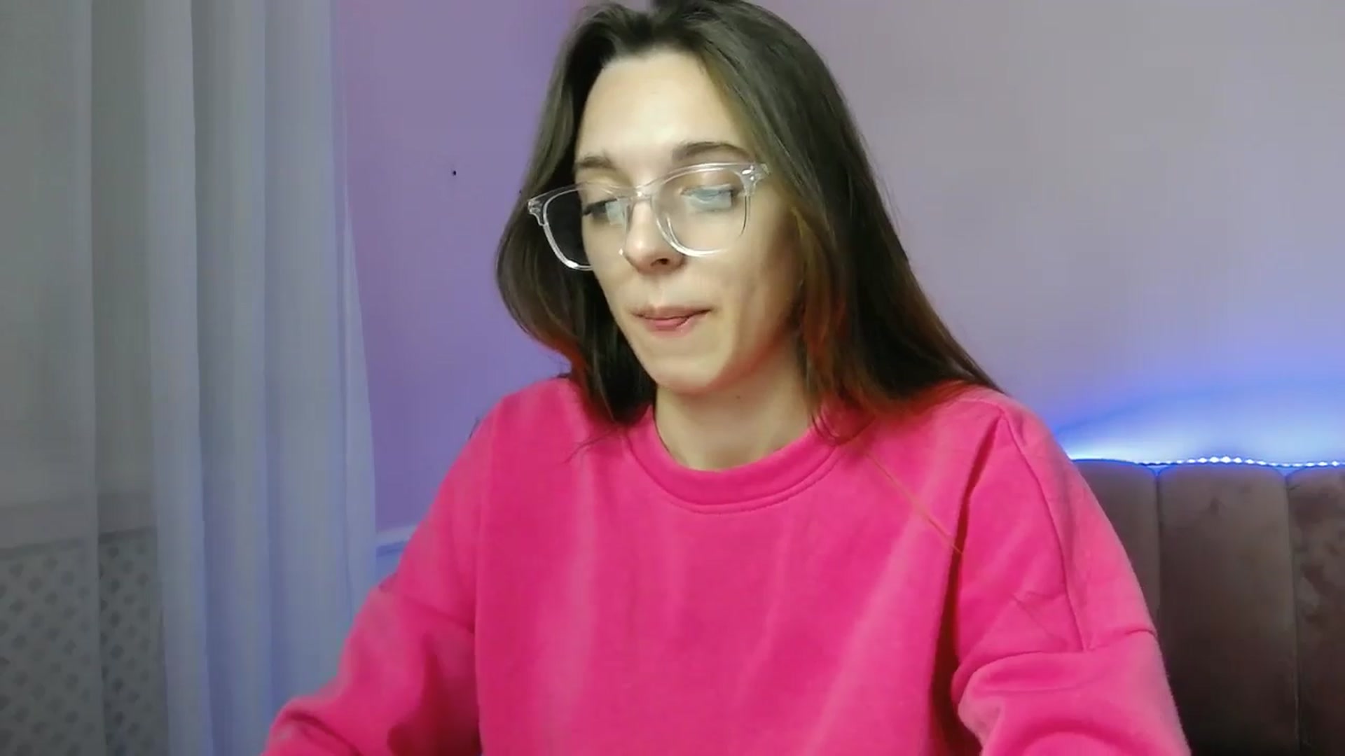 Gallery image thumbnail from MelaniaVince's myfreecams stream on, 03/23/2025, 16:04 image 16 of 20