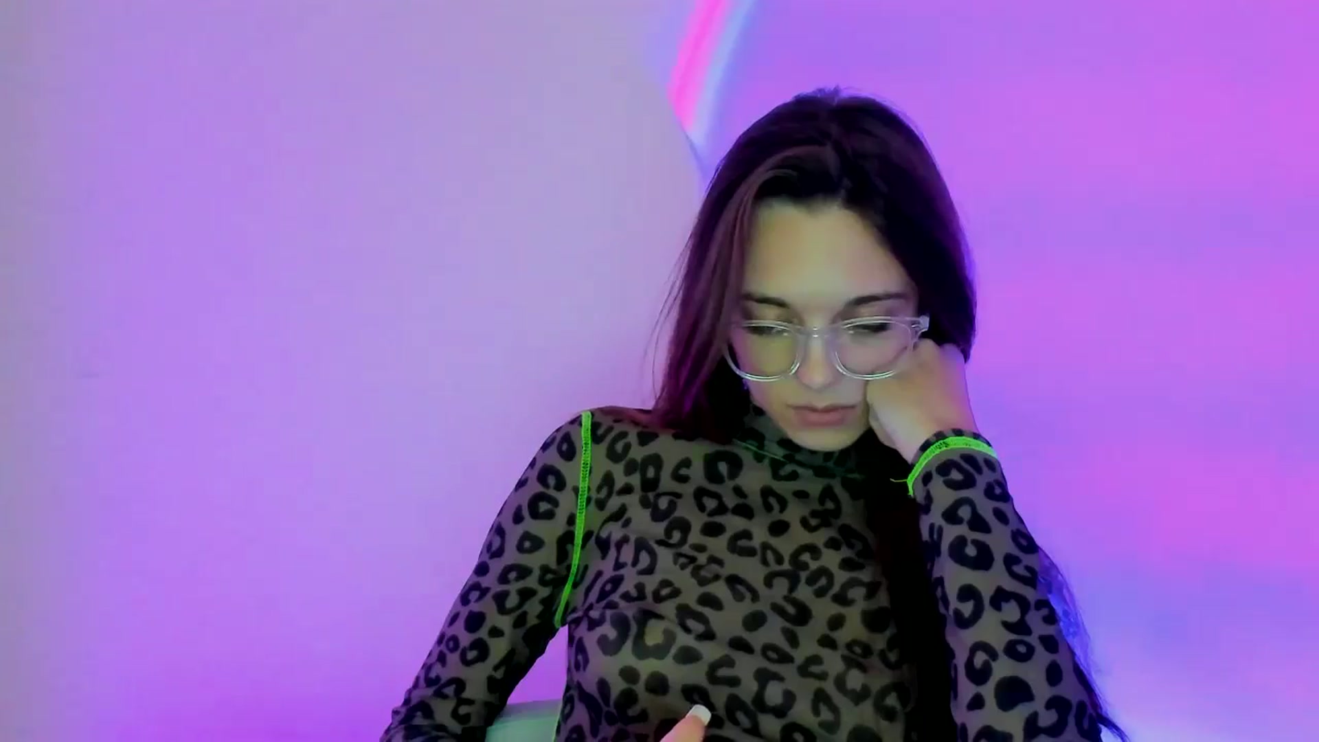 Gallery image thumbnail from MelaniaVince's myfreecams stream on, 03/24/2025, 17:05 image 12 of 20