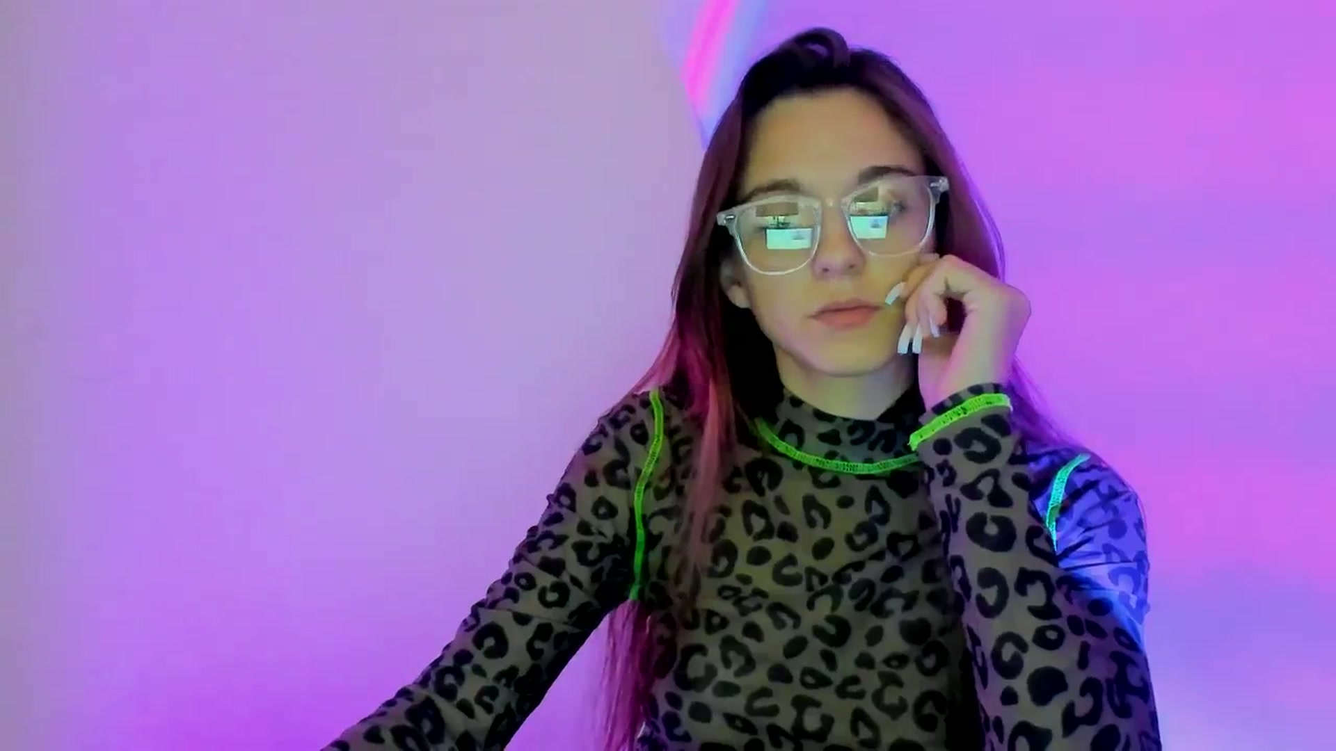 Gallery image thumbnail from MelaniaVince's myfreecams stream on, 03/24/2025, 17:05 image 2 of 20