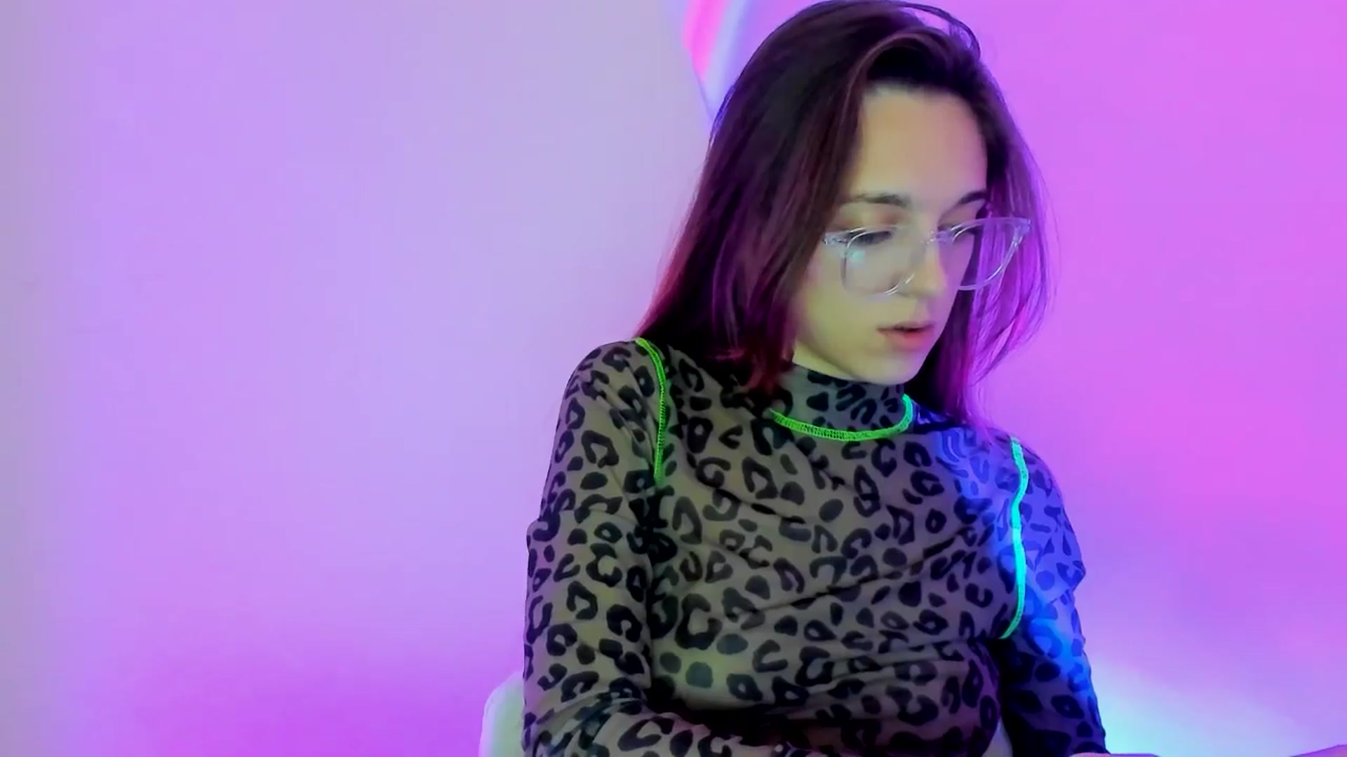 Gallery image thumbnail from MelaniaVince's myfreecams stream on, 03/24/2025, 17:05 image 19 of 20