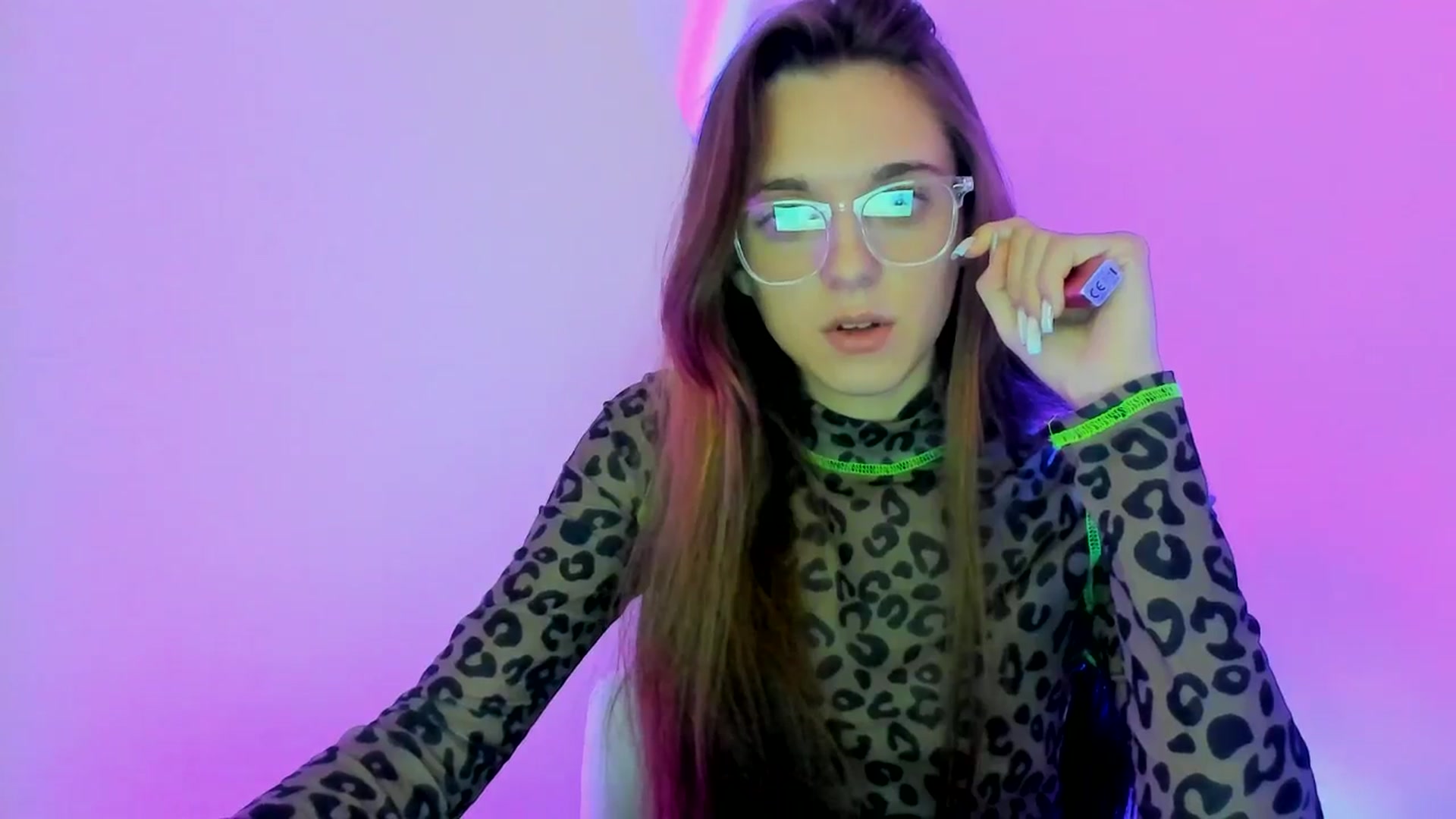 Gallery image thumbnail from MelaniaVince's myfreecams stream on, 03/24/2025, 17:36 image 7 of 20