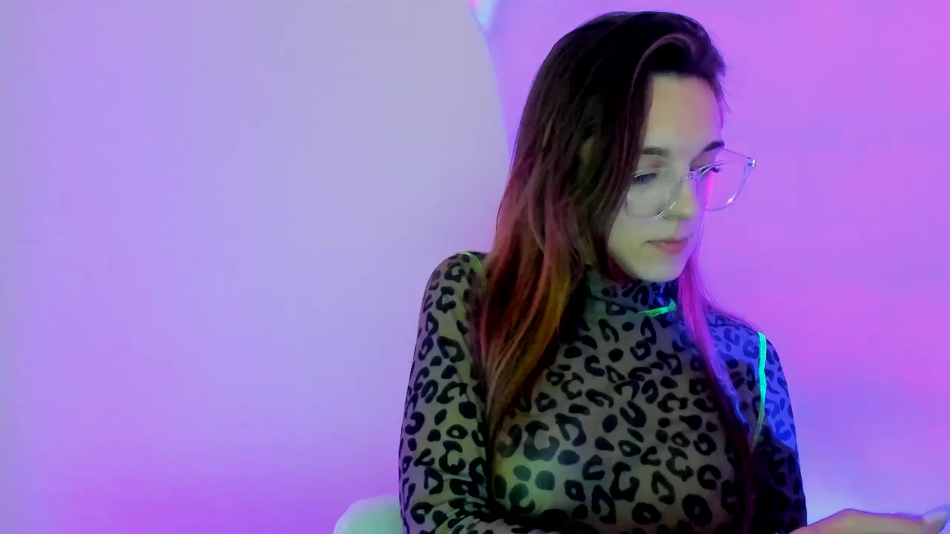 Gallery image thumbnail from MelaniaVince's myfreecams stream on, 03/24/2025, 17:36 image 20 of 20