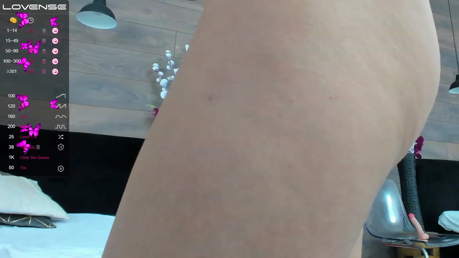 Gallery image thumbnail from MelanieBoyd's myfreecams stream on, 06/02/2023, 12:35 image 4 of 20