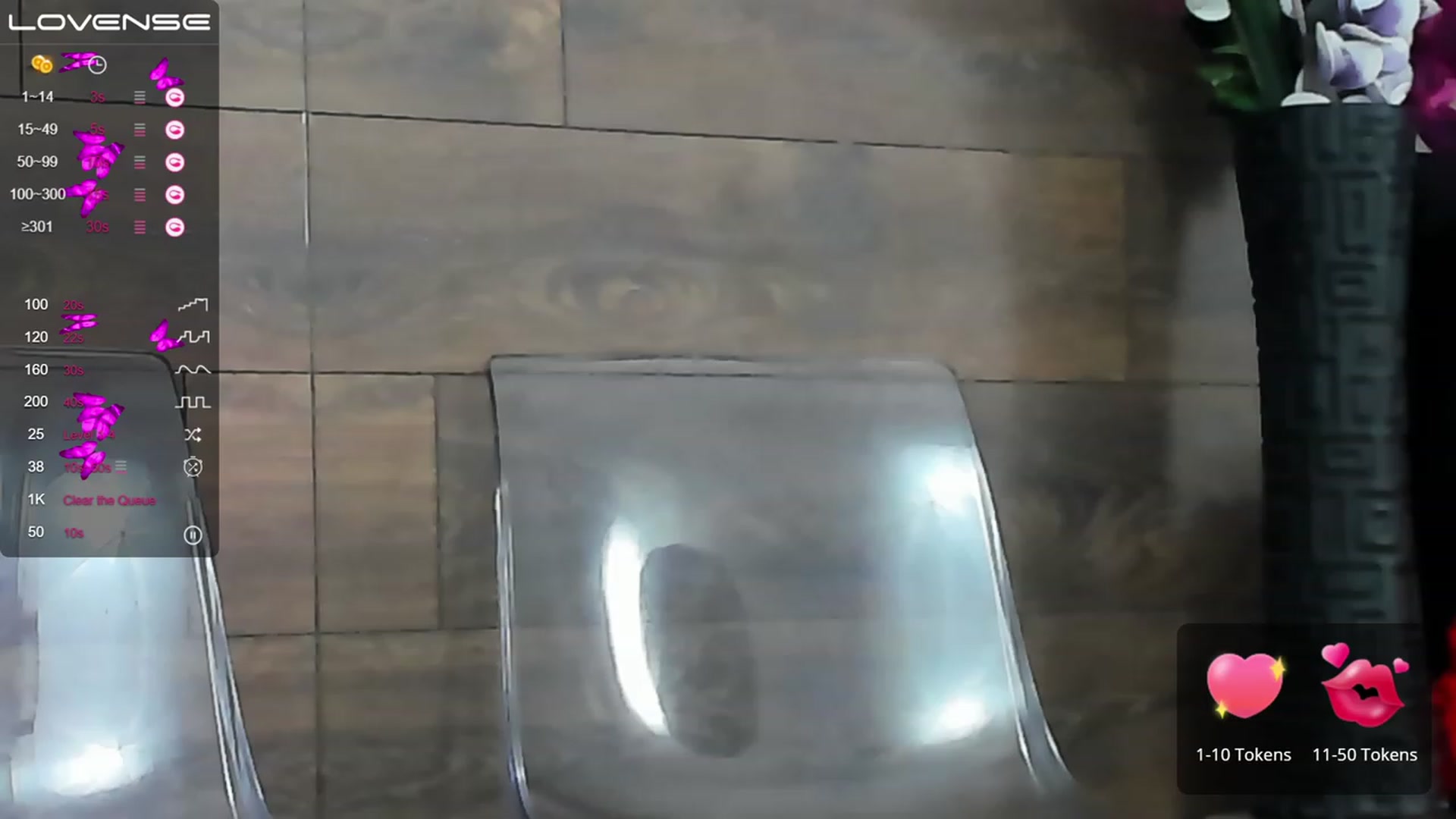 Gallery image thumbnail from MelanieBoyd's myfreecams stream on, 06/19/2023, 06:02 image 12 of 20