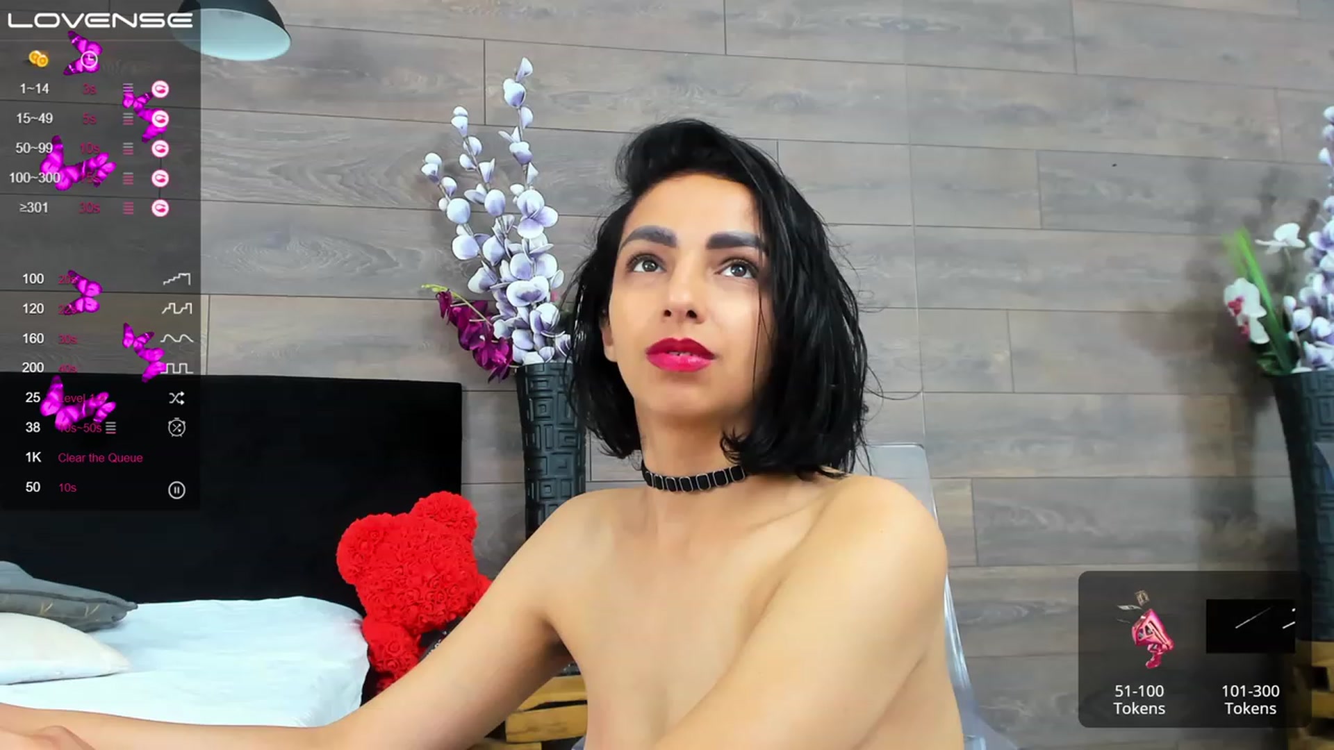 Gallery image thumbnail from MelanieBoyd's myfreecams stream on, 06/19/2023, 11:24 image 1 of 20