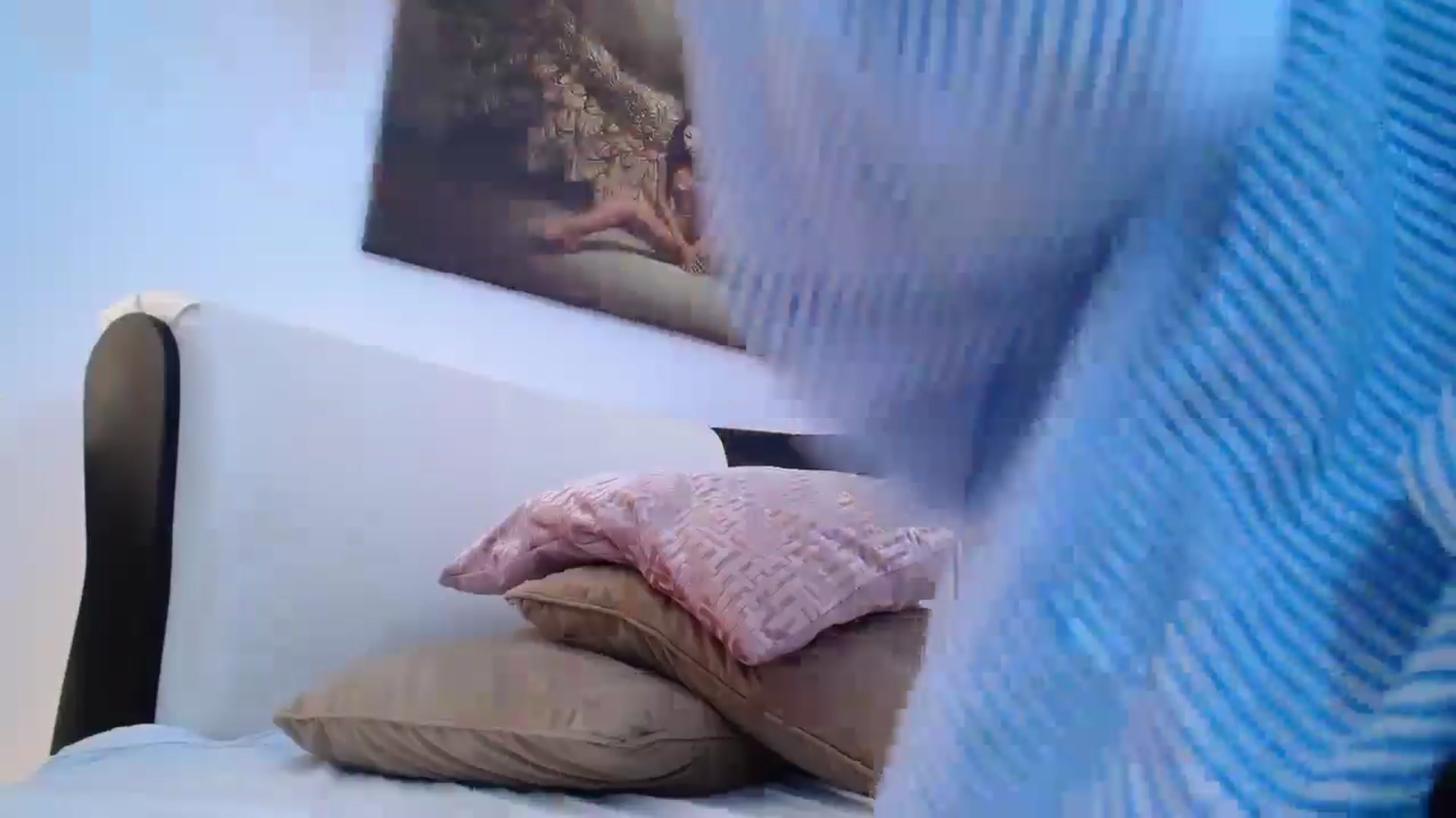 Gallery image thumbnail from MelanieLexxx's myfreecams stream on, 06/06/2024, 19:54 image 6 of 20