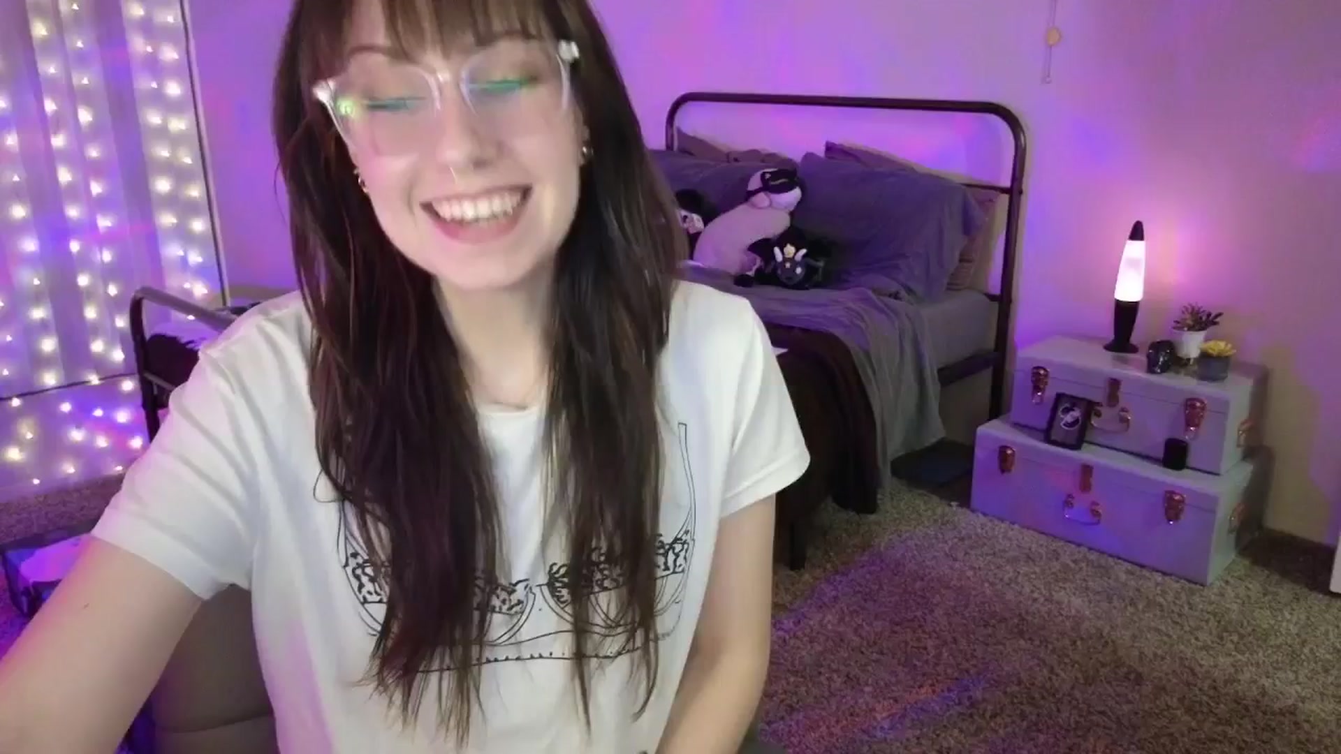 Gallery image thumbnail from MelanieRo's myfreecams stream on, 08/07/2025, 06:16 image 1 of 20