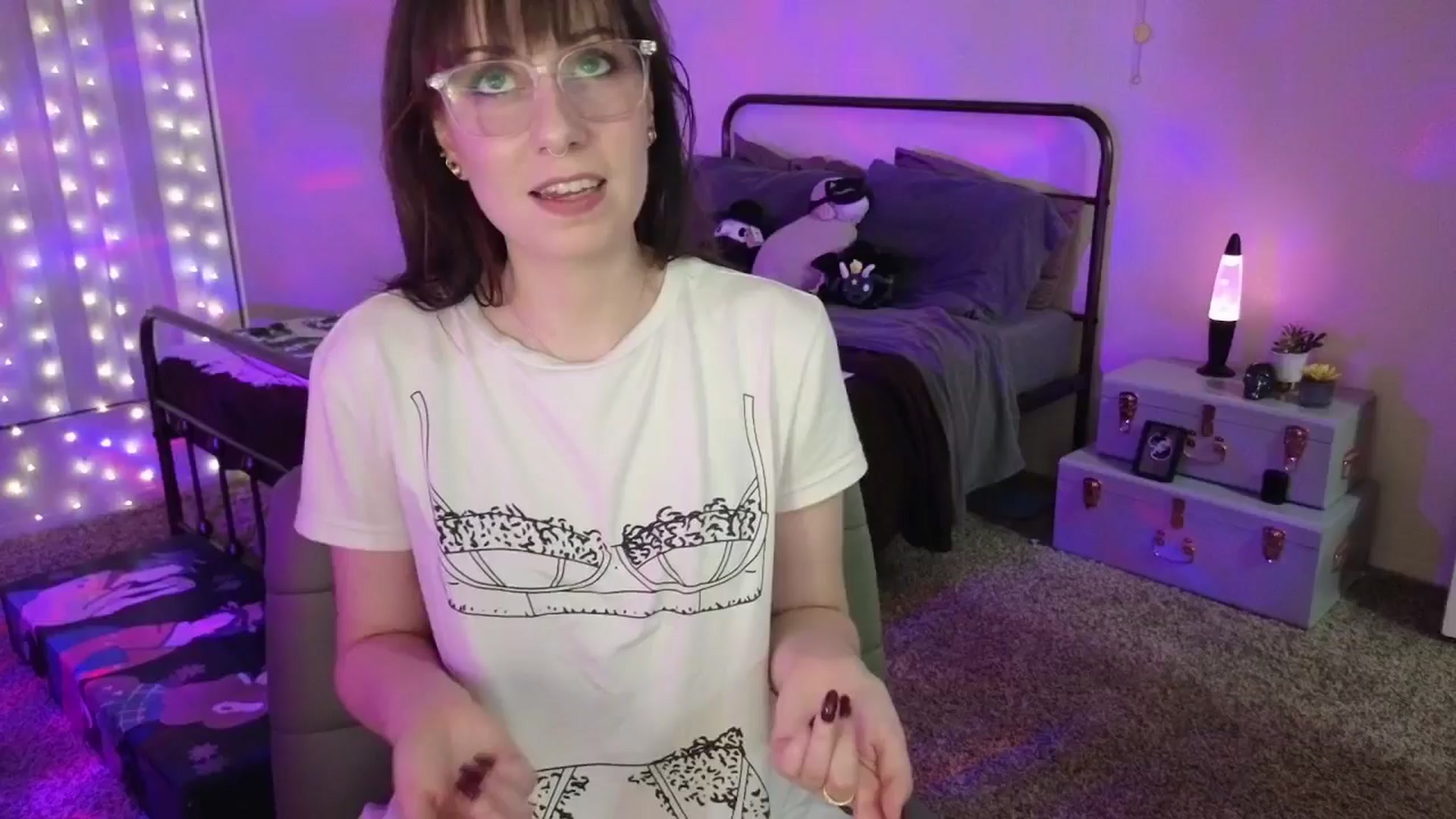 Gallery image thumbnail from MelanieRo's myfreecams stream on, 08/07/2025, 06:16 image 9 of 20